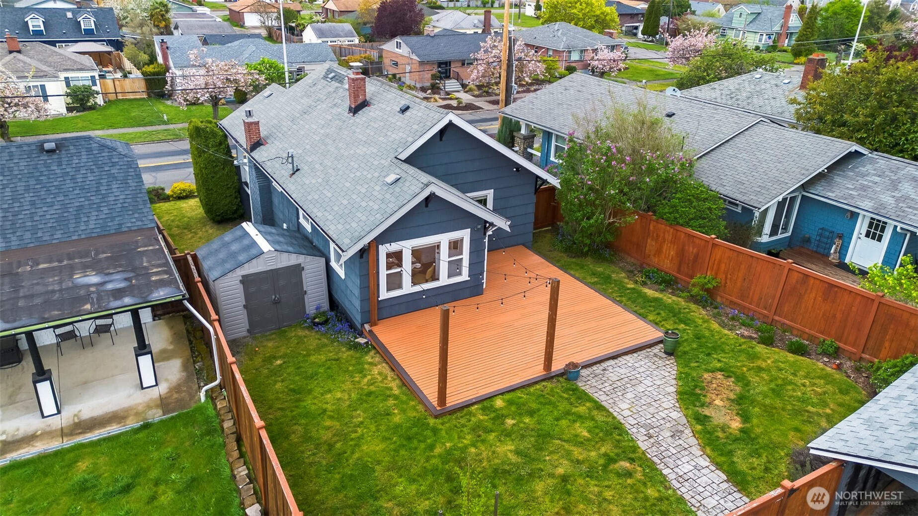 1403 N Proctor Street