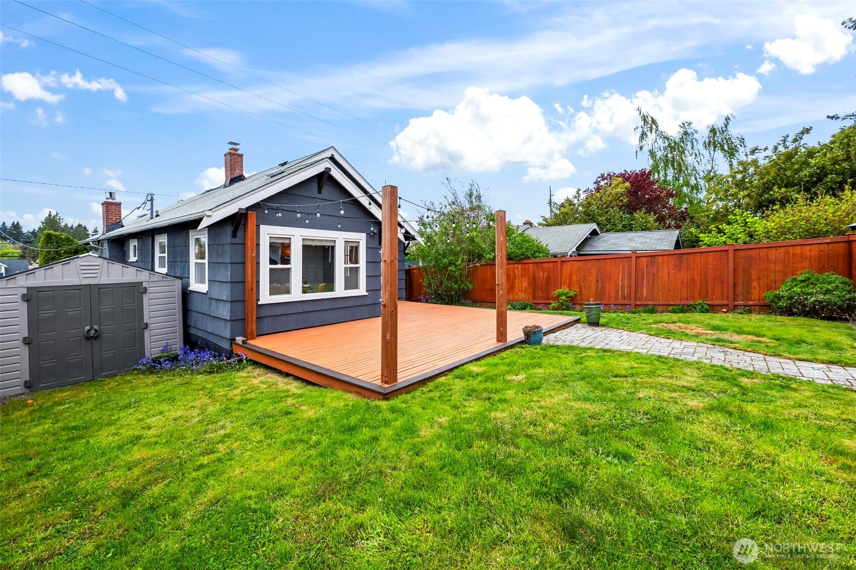 1403 N Proctor Street