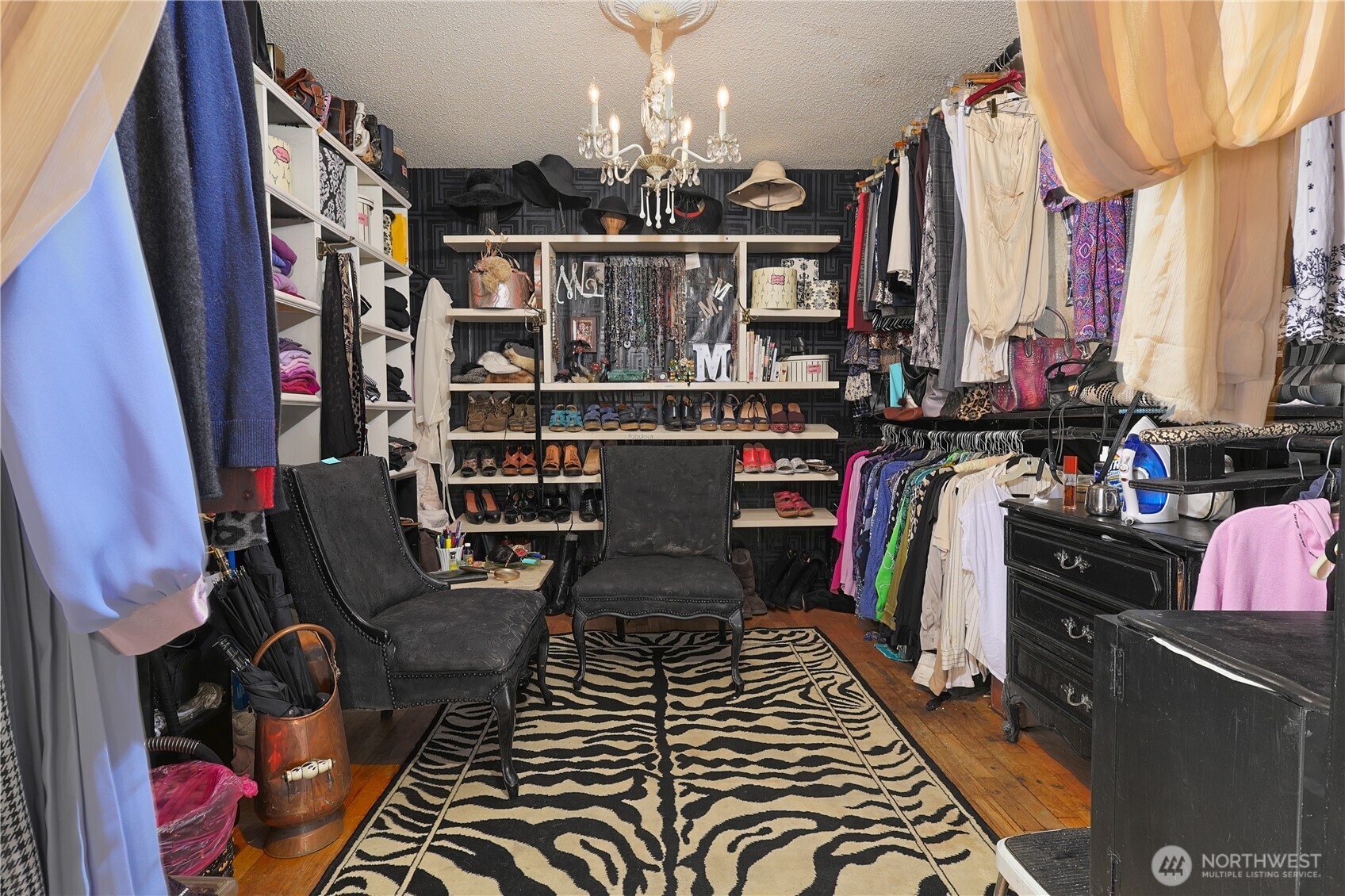 1310 N Heatherwood W