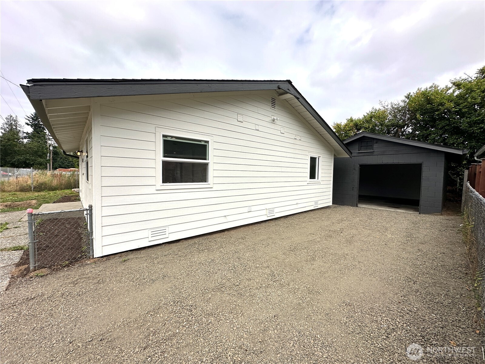 1743 SE Crawford Road
