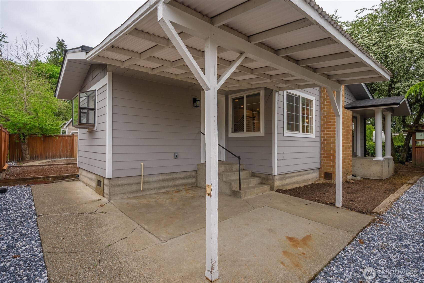 10112 SE 200th Street