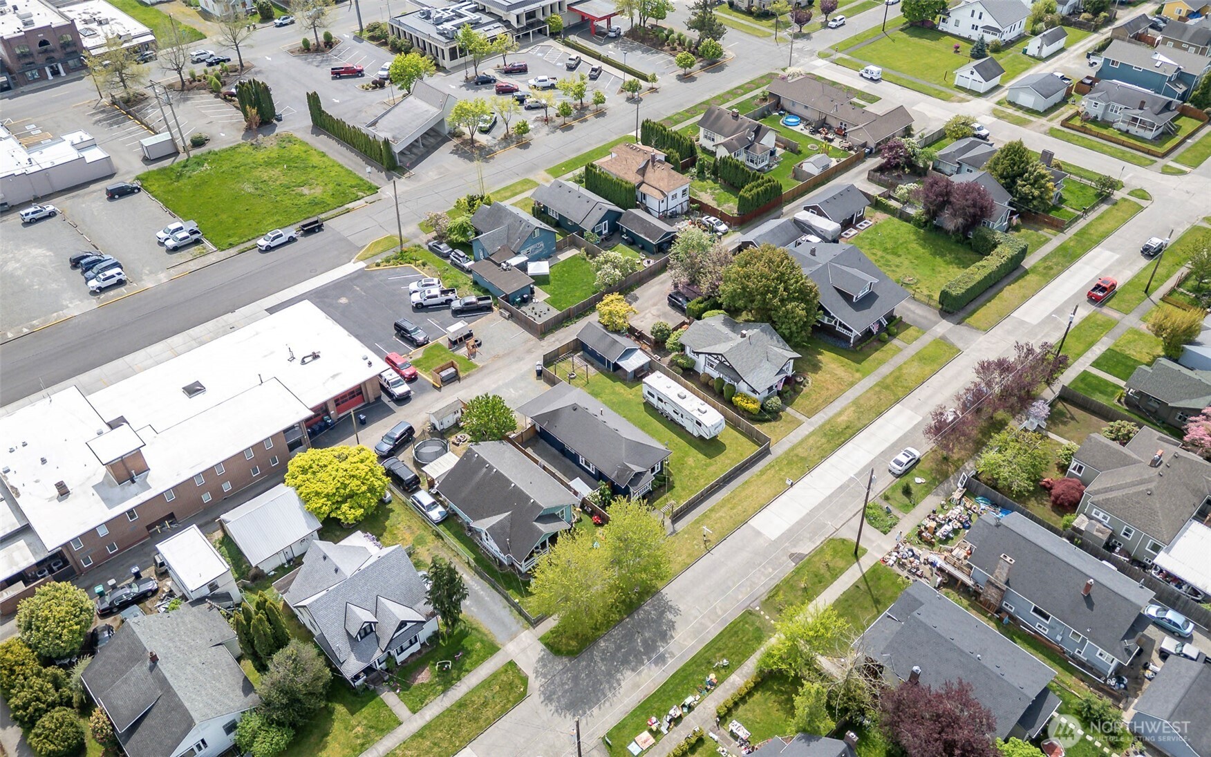 1329 Porter Street
