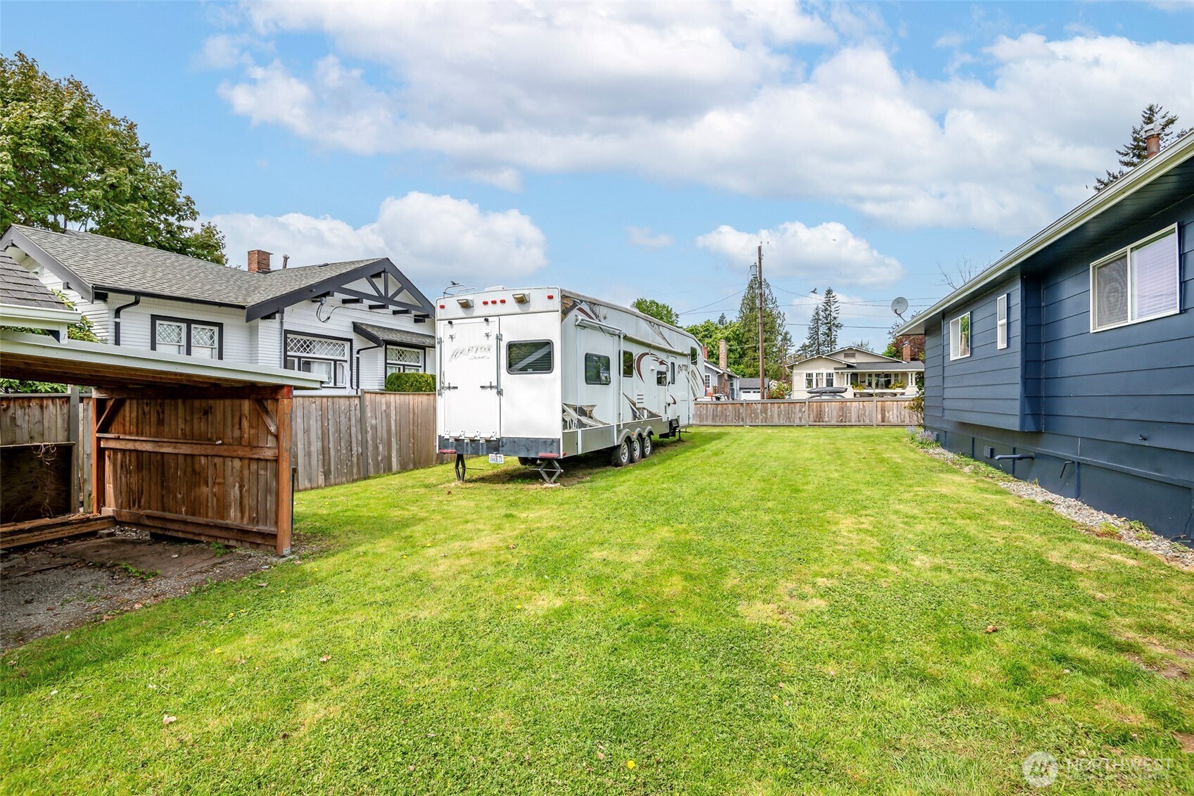 1329 Porter Street