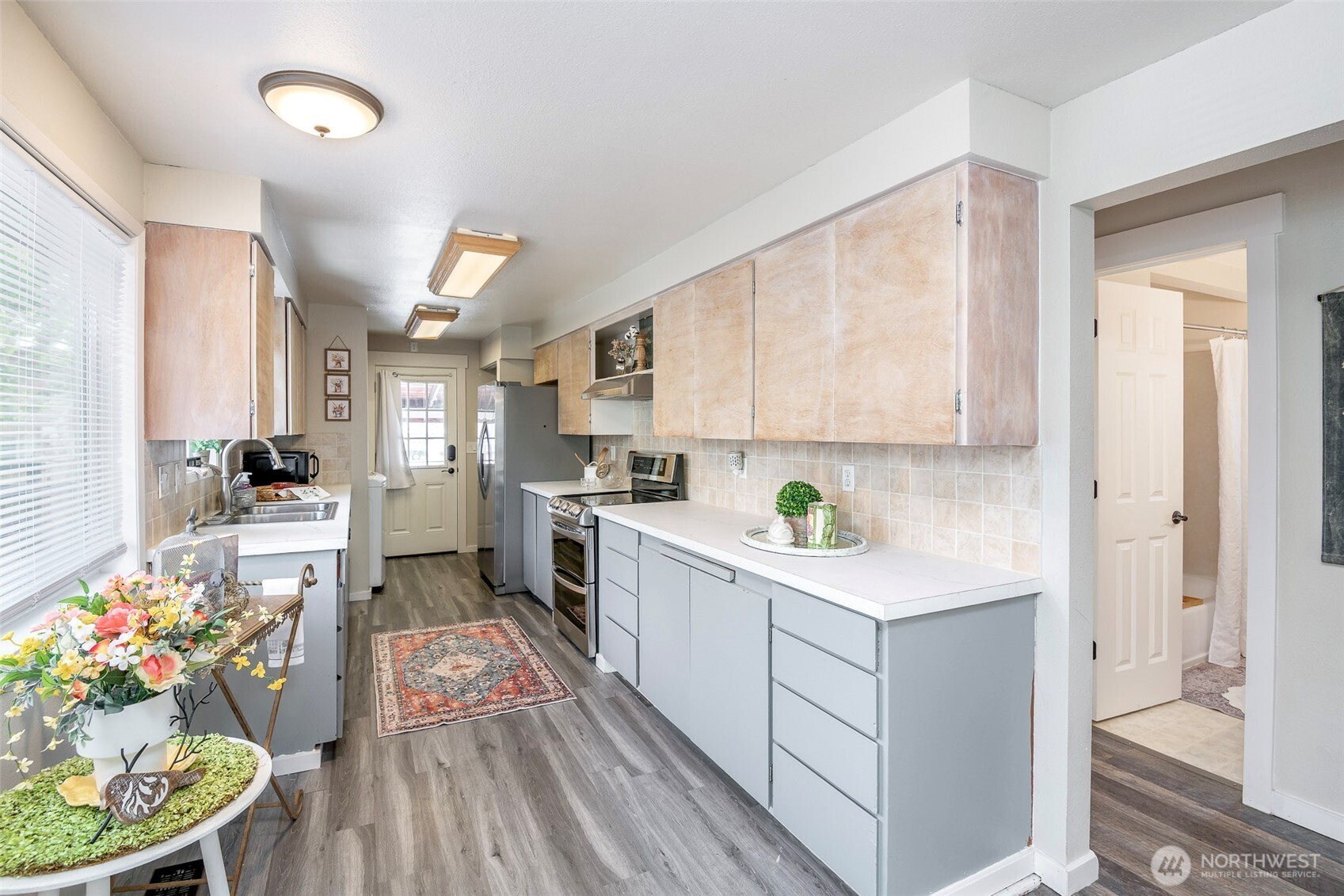 1329 Porter Street