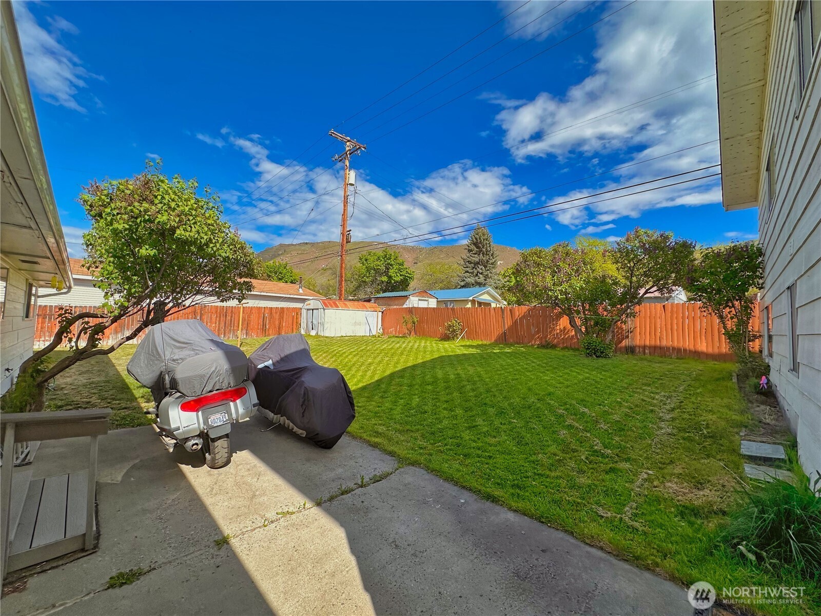 1113 River Drive