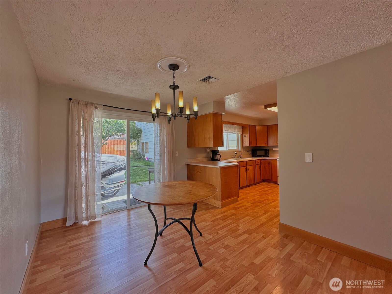 1113 River Drive