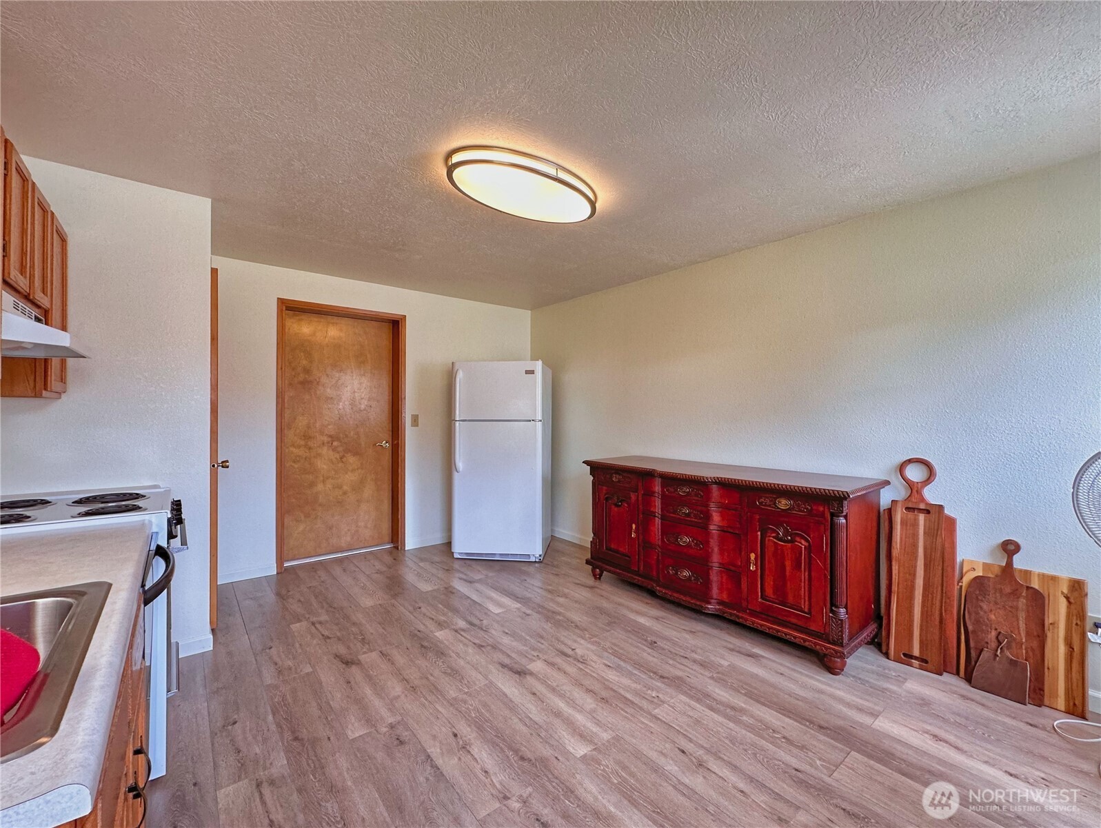 1113 River Drive