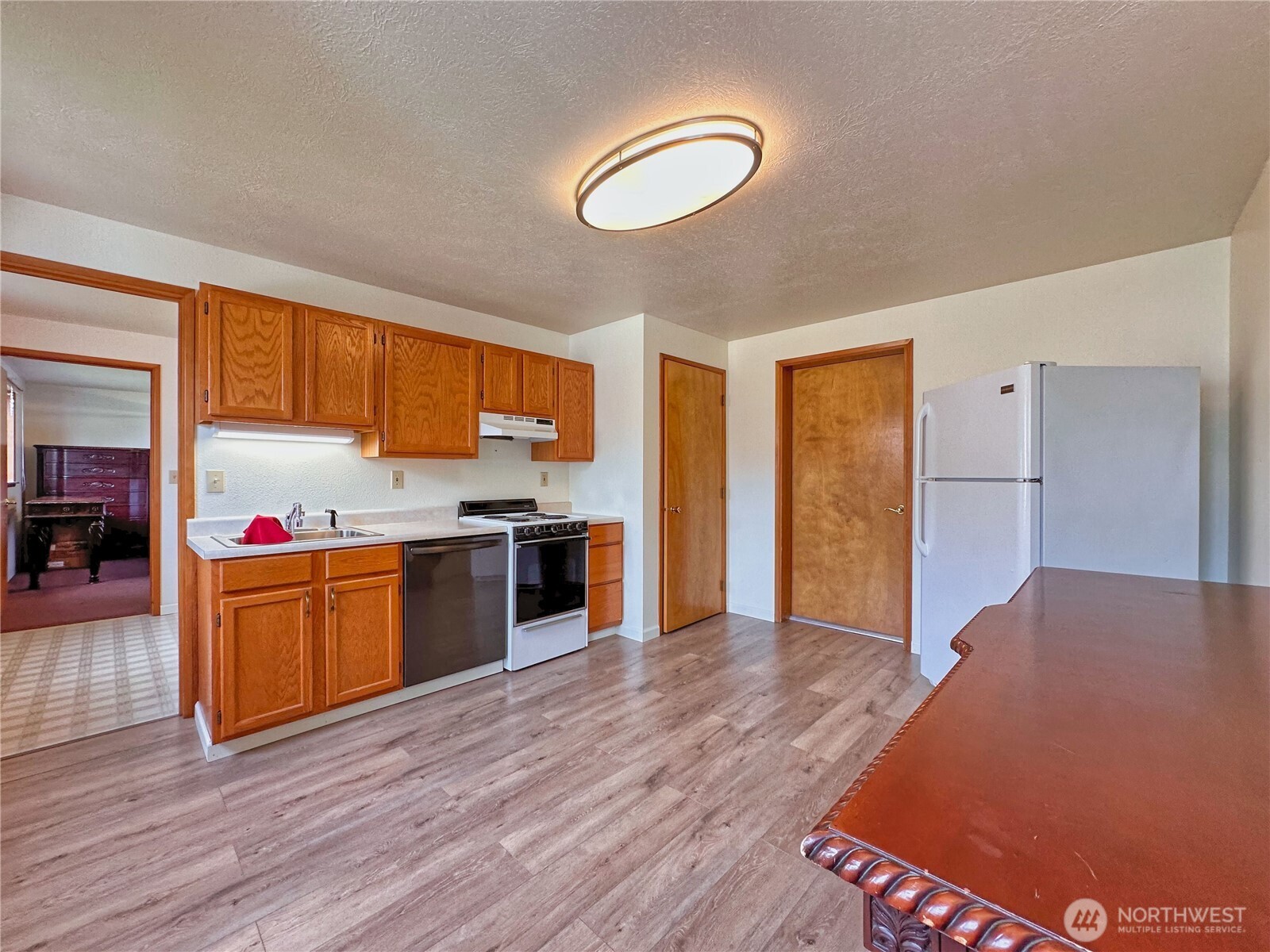 1113 River Drive