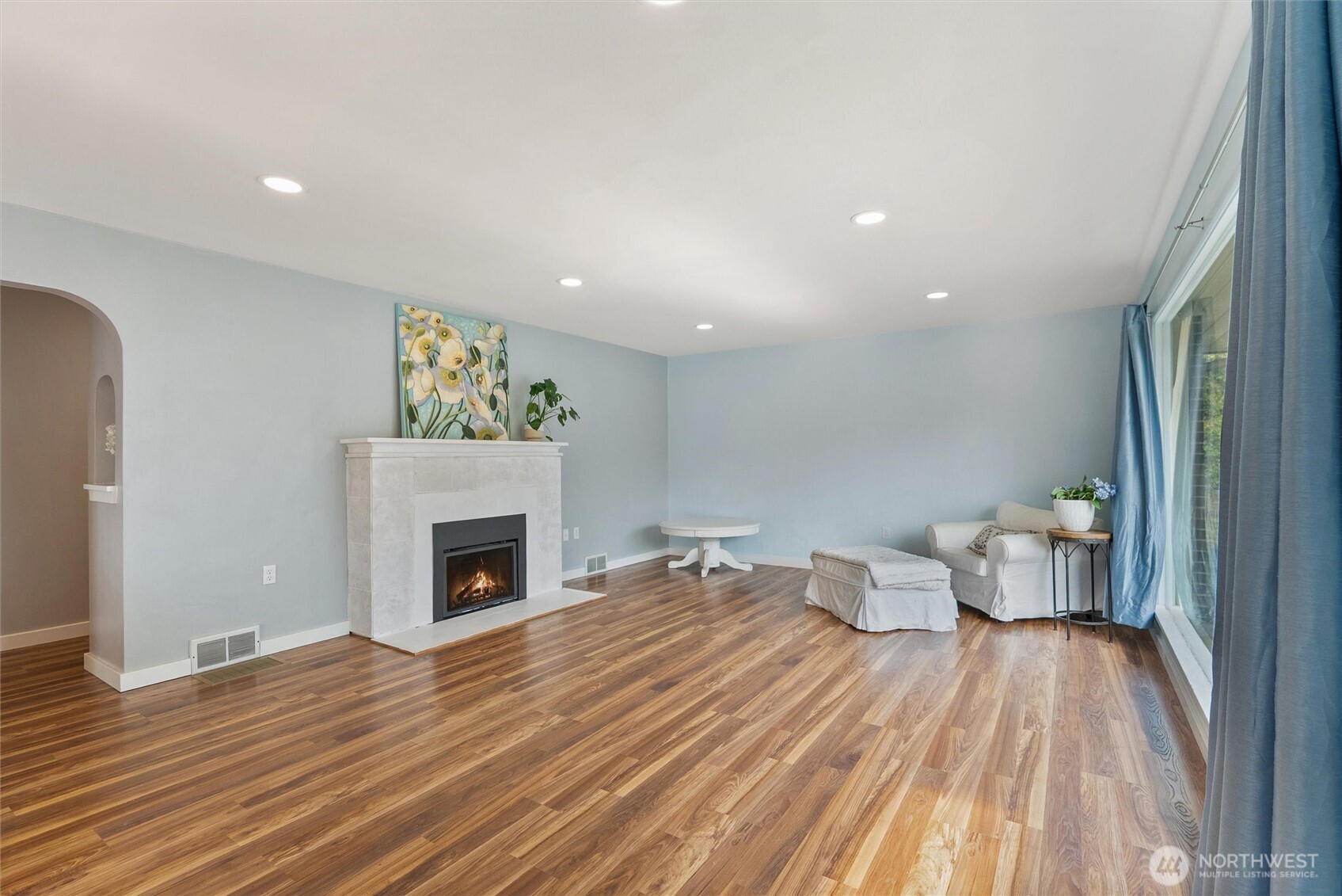 8101 274th Street NW
