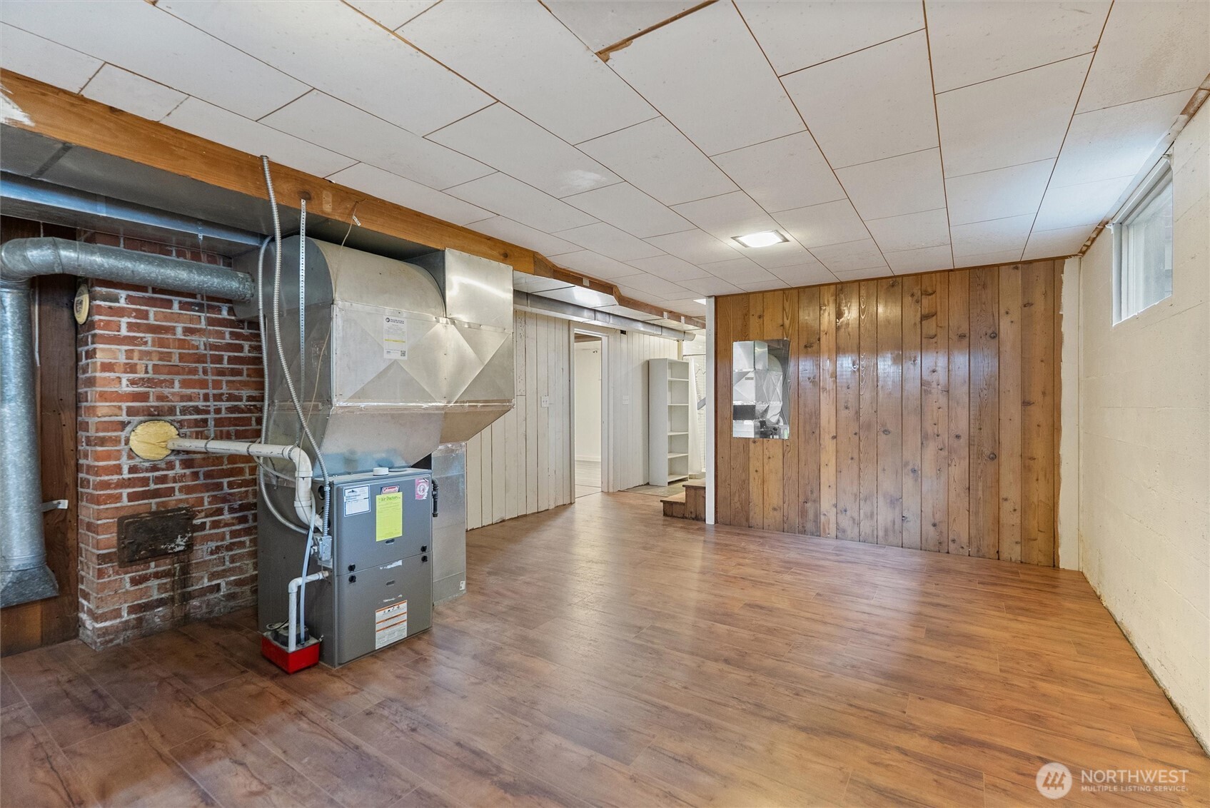 8101 274th Street NW