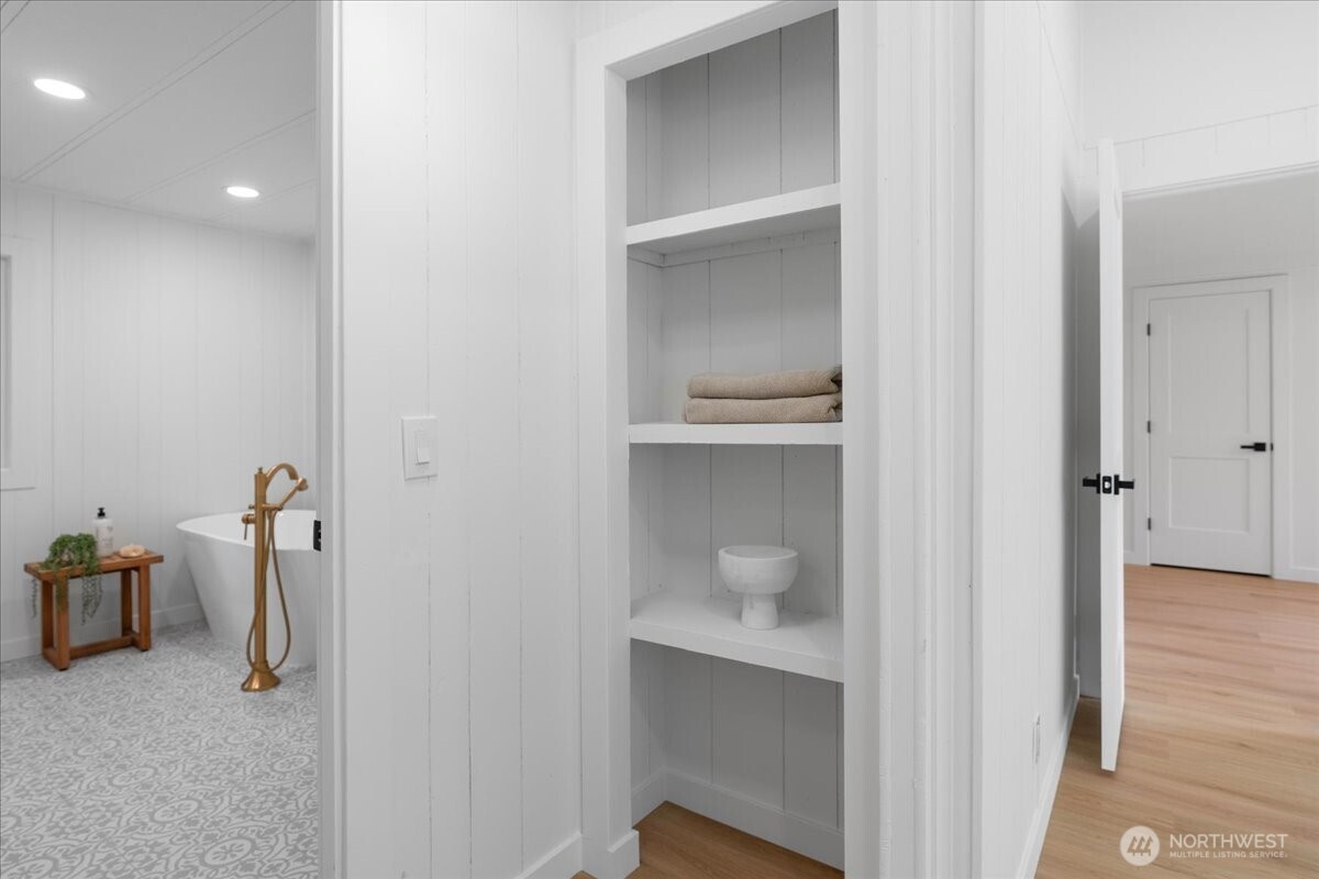 7410 Old Military Road Unit: 1A