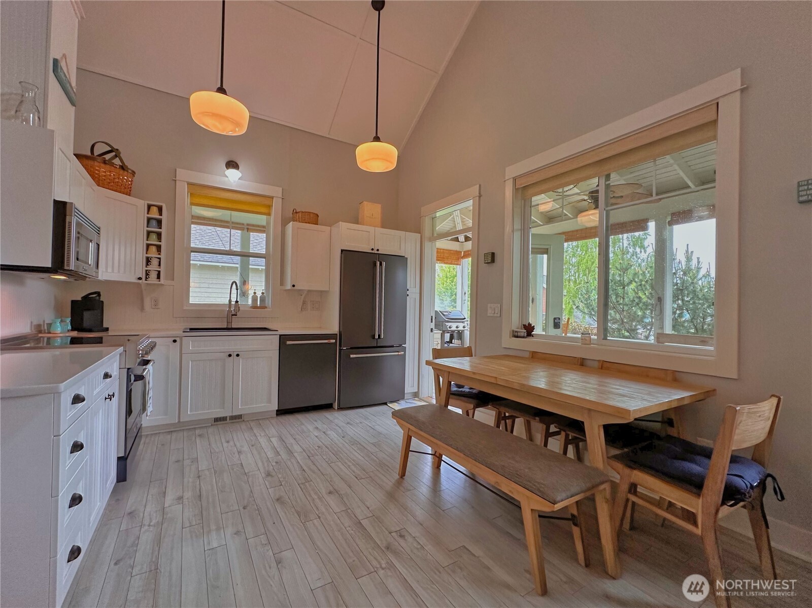 103 Firerock Lane