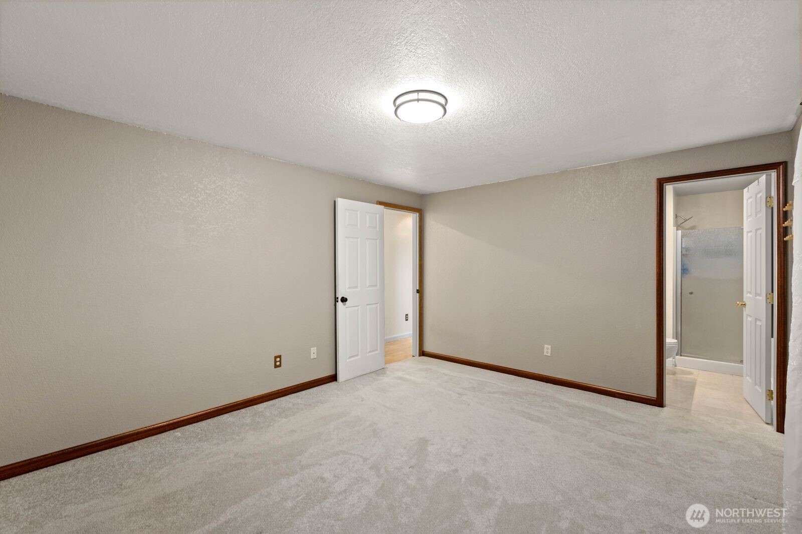 7001 62nd Drive NE