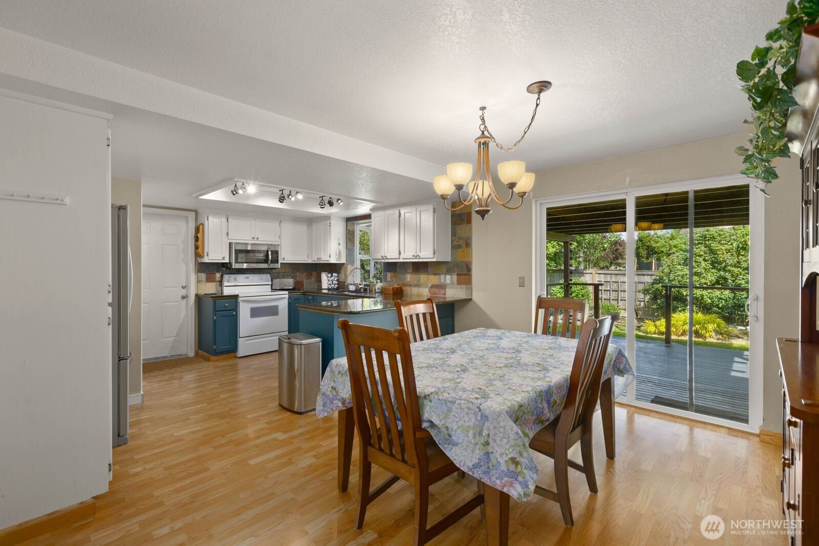 7001 62nd Drive NE