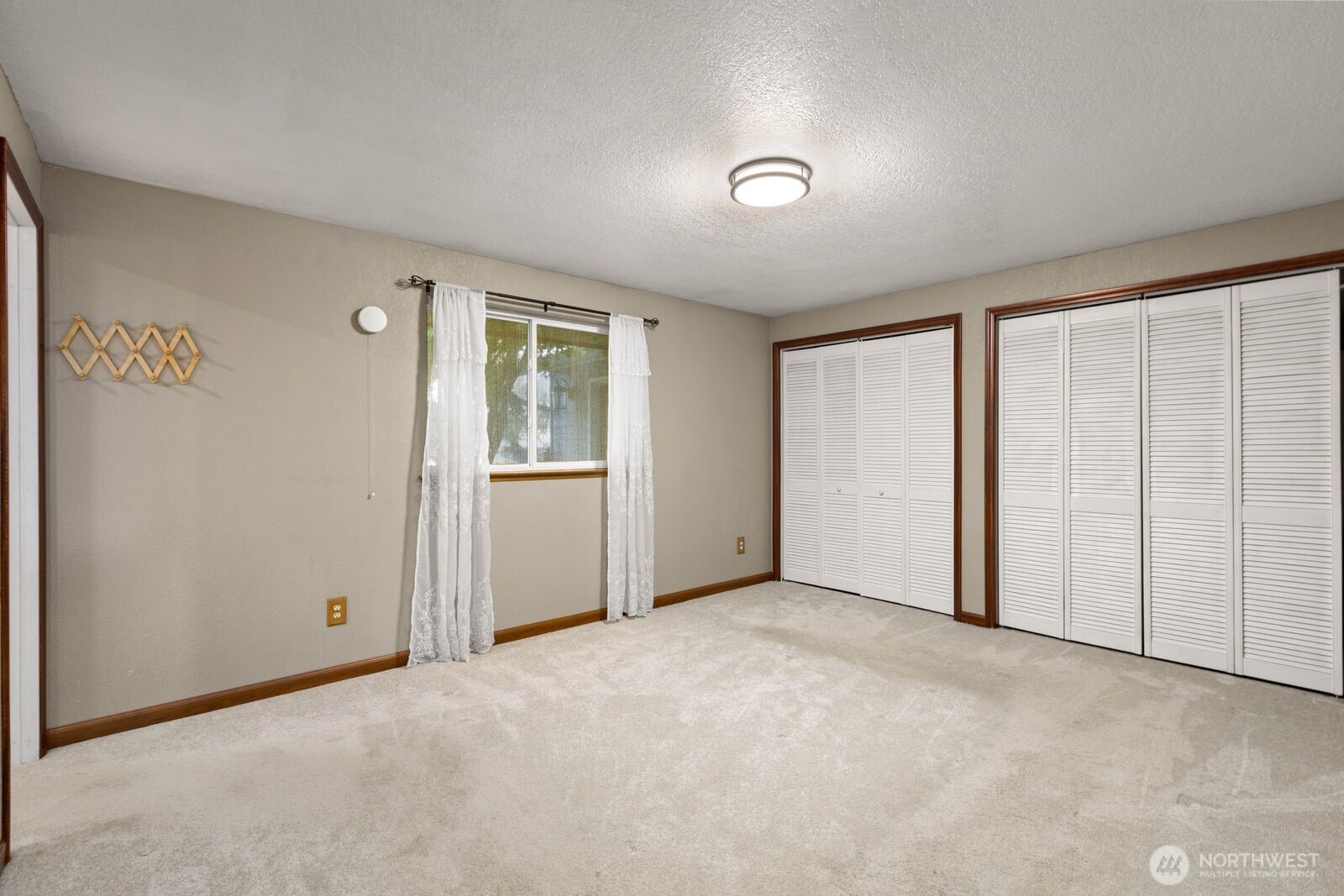 7001 62nd Drive NE