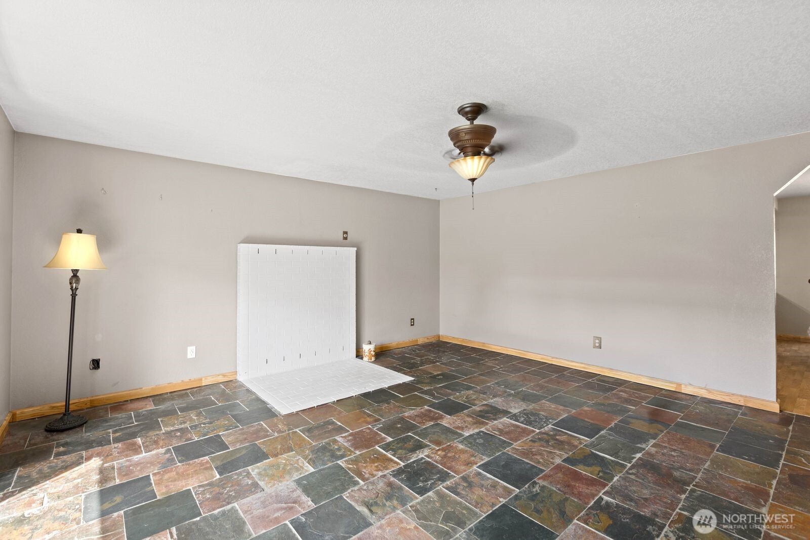 7001 62nd Drive NE