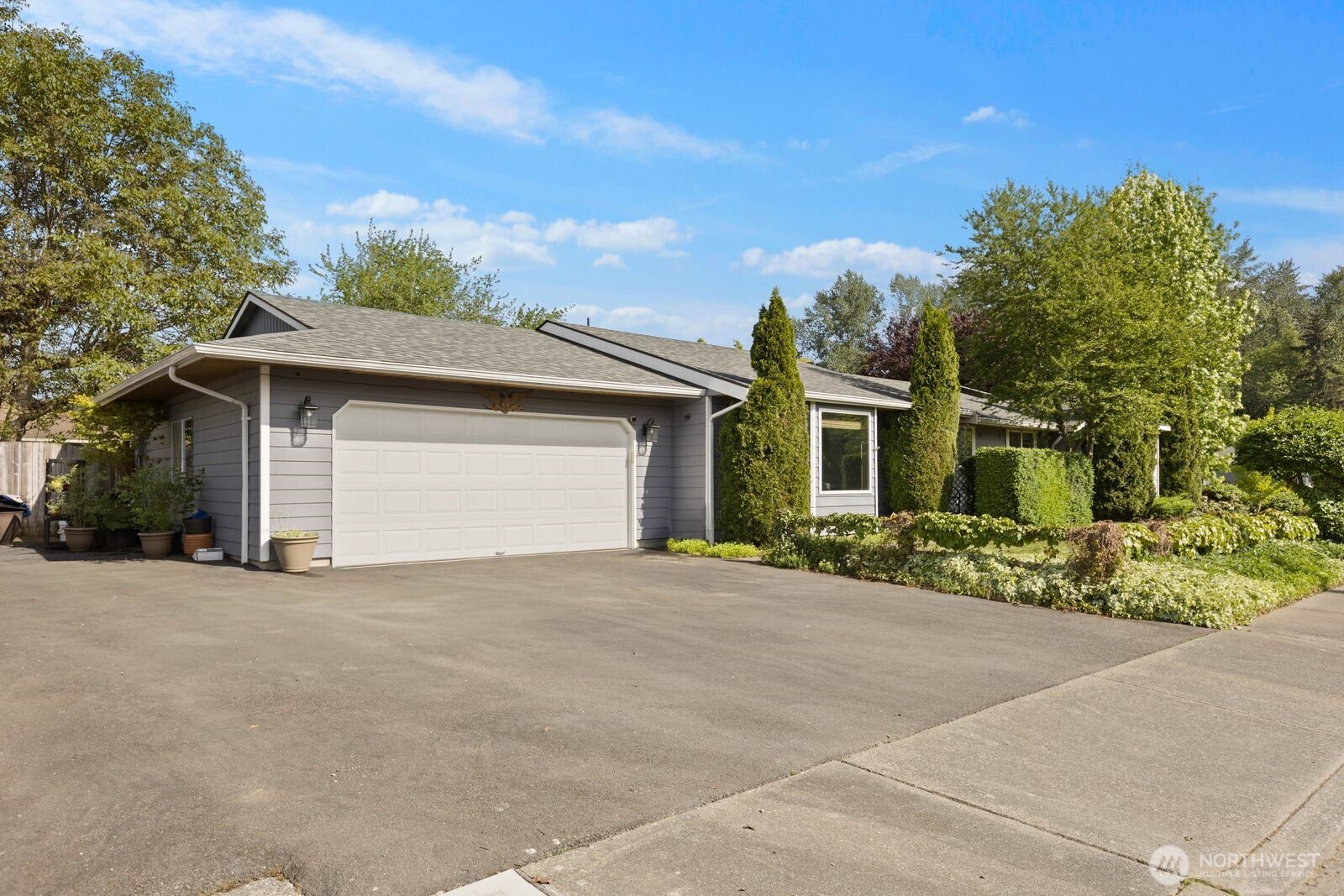 7001 62nd Drive NE