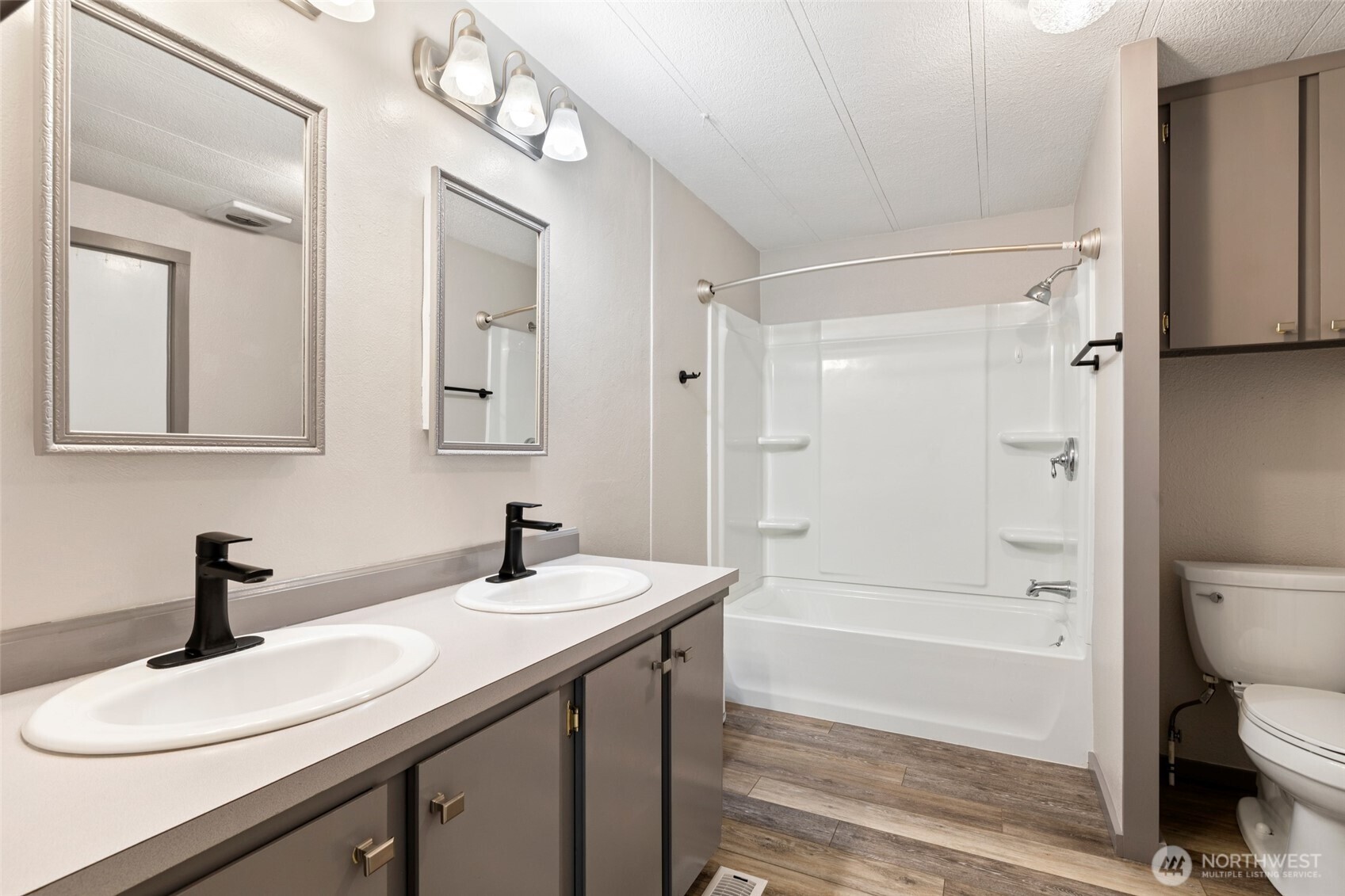 2500 Alder Street Unit: 28