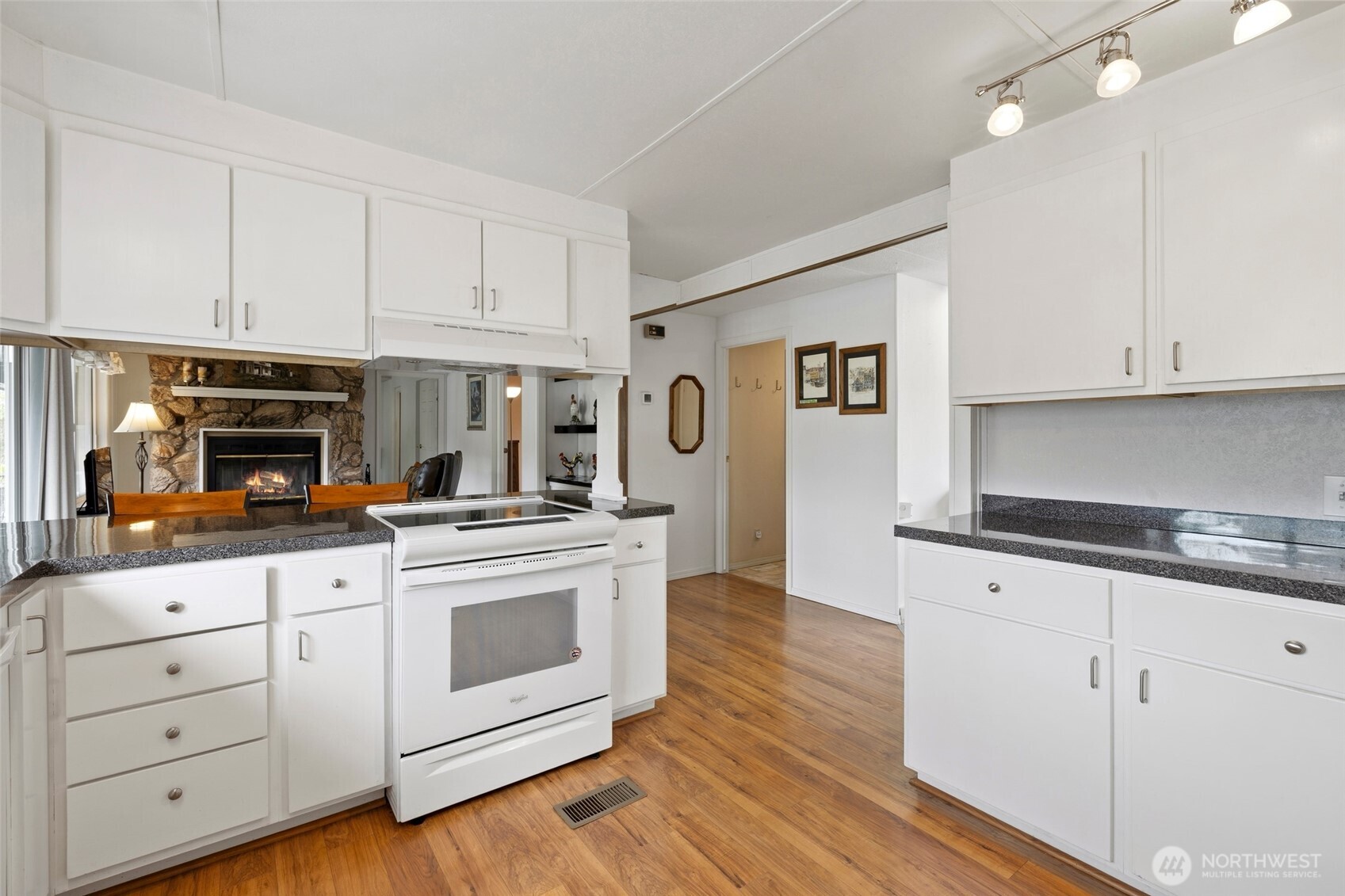 2500 Alder Street Unit: 28