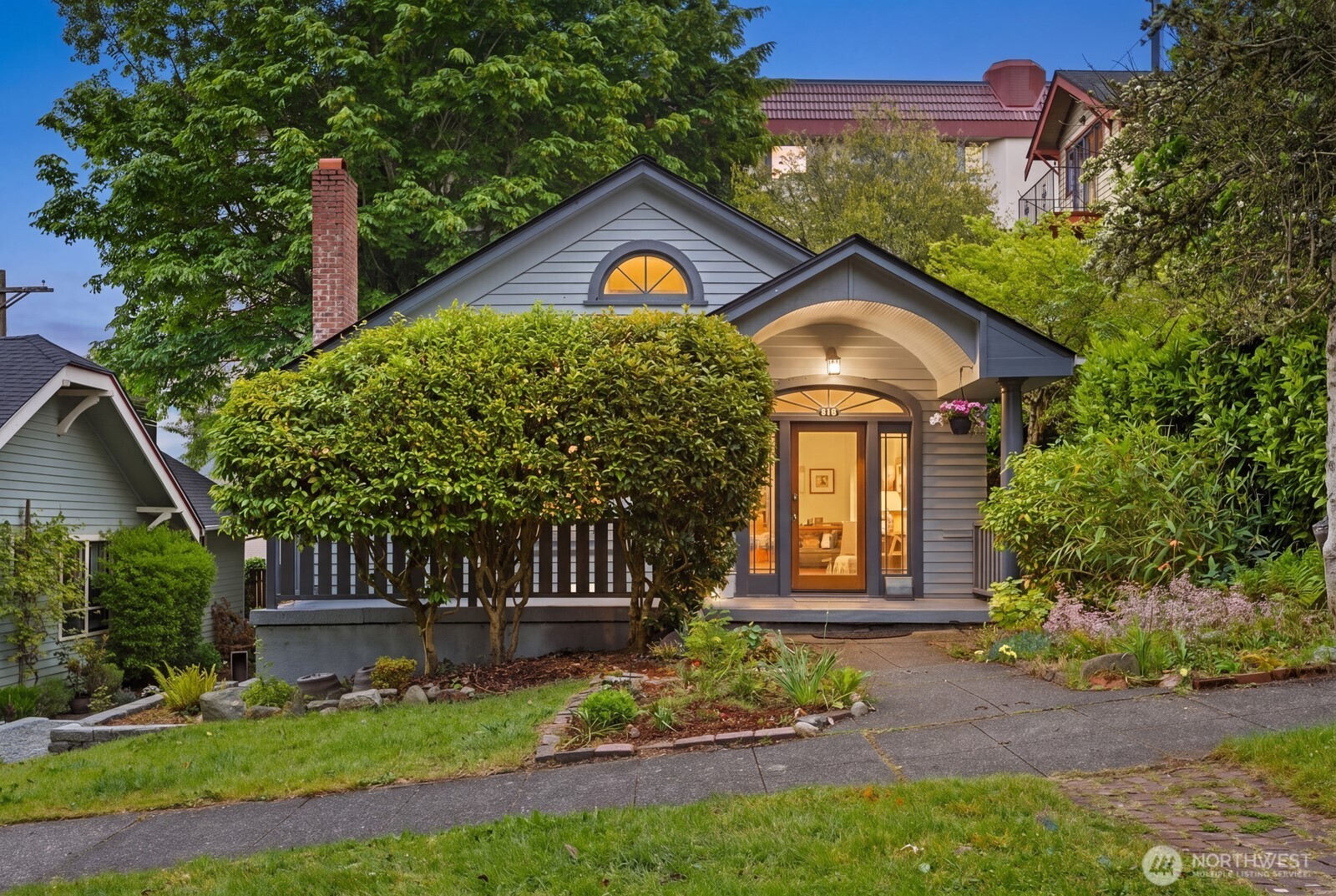 818 N 10th Street
