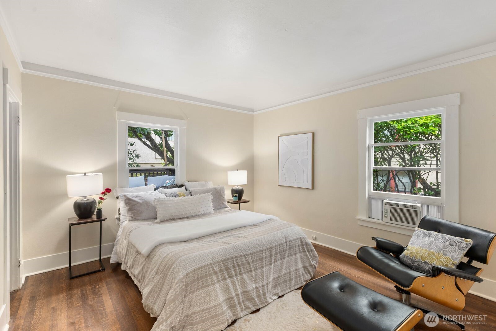 818 N 10th Street