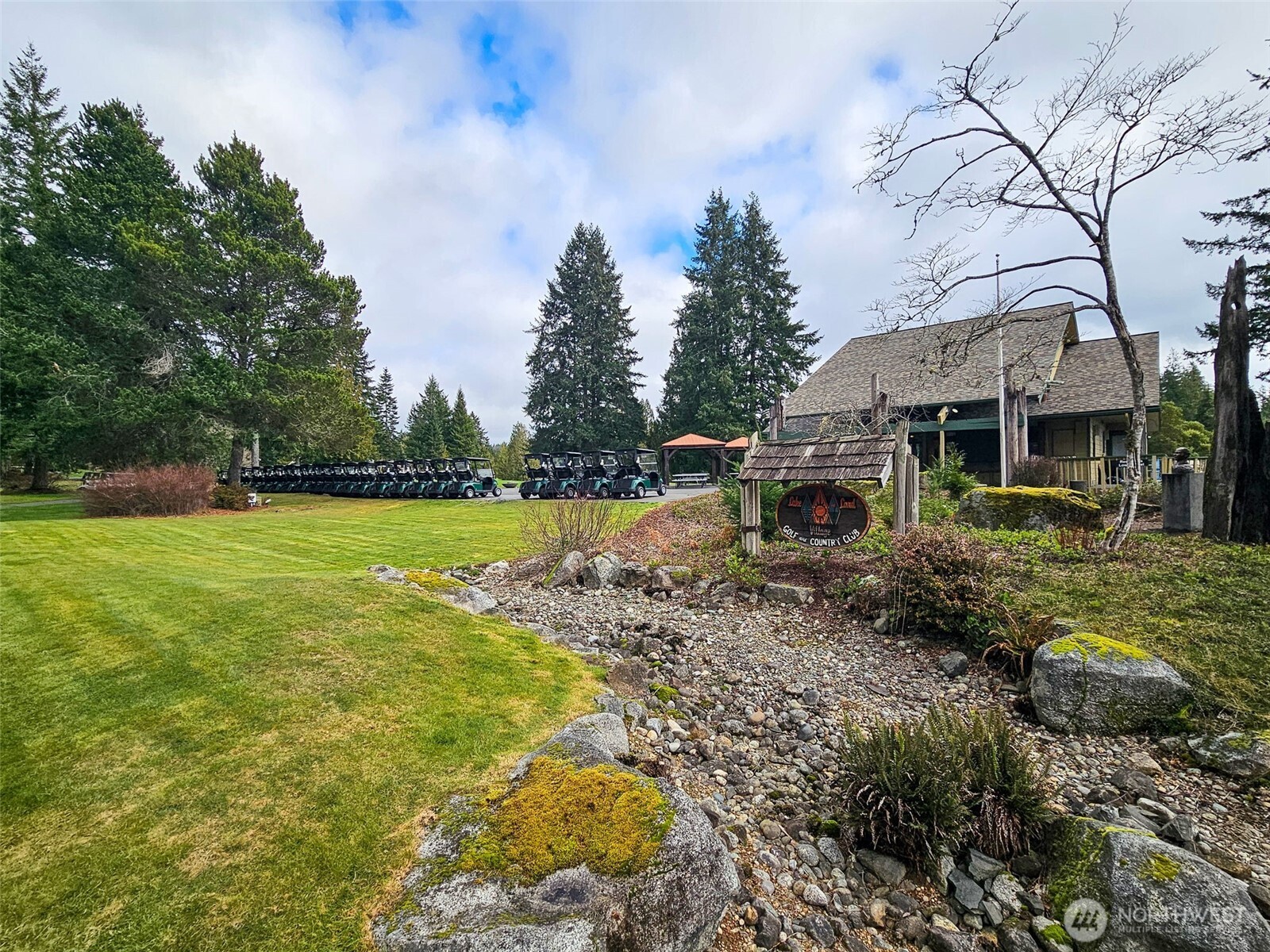 1550 E Old Ranch Road