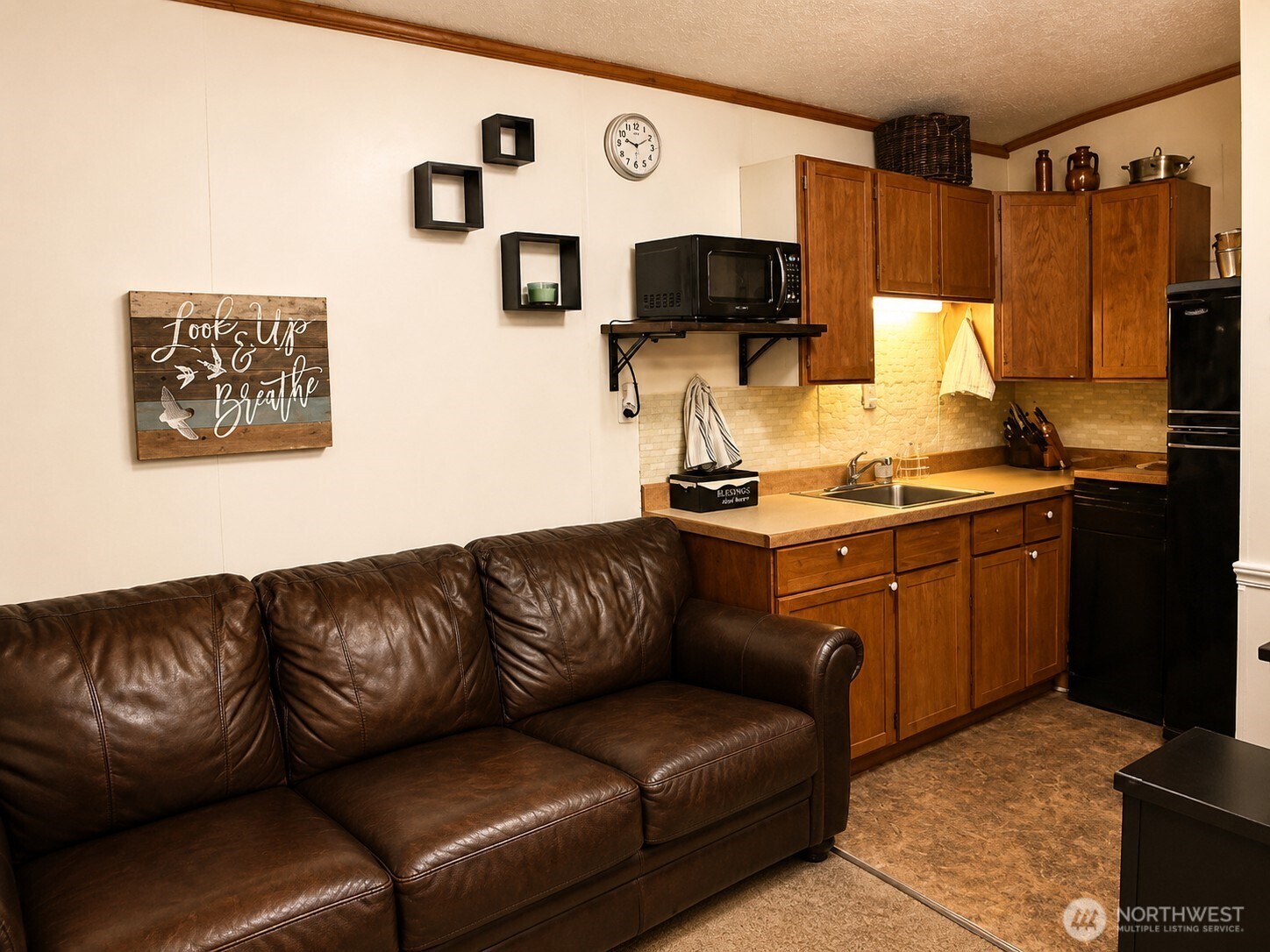 120 N Wynoochee Drive