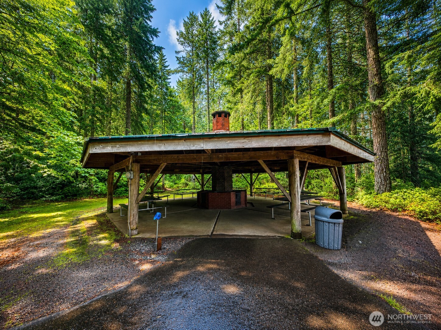 120 N Wynoochee Drive