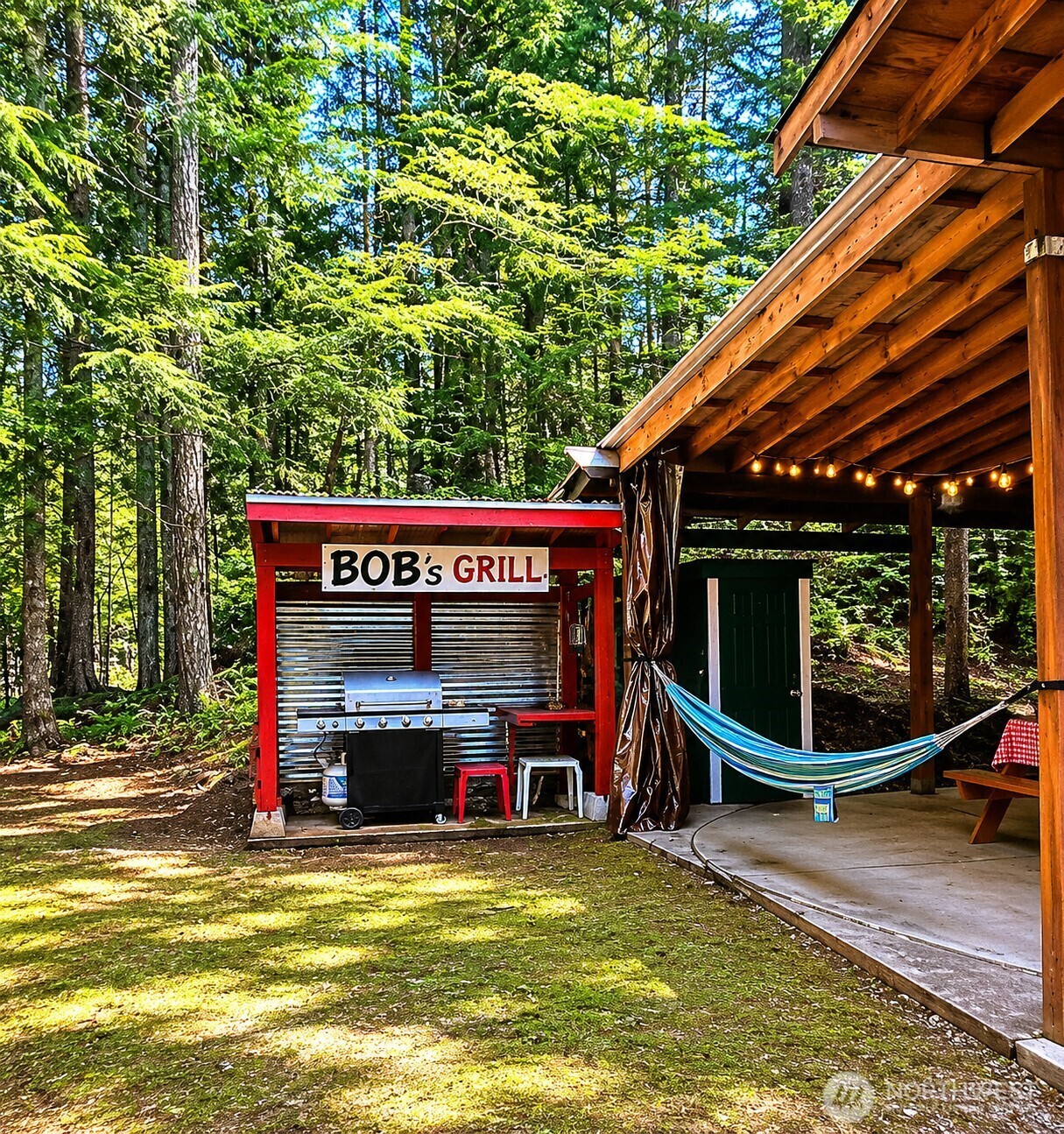 120 N Wynoochee Drive