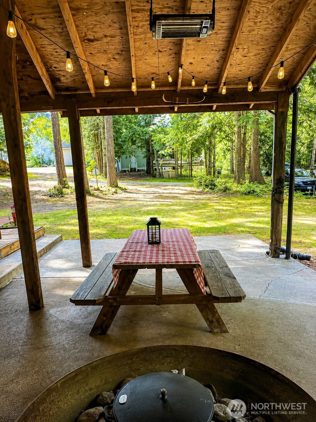 120 N Wynoochee Drive