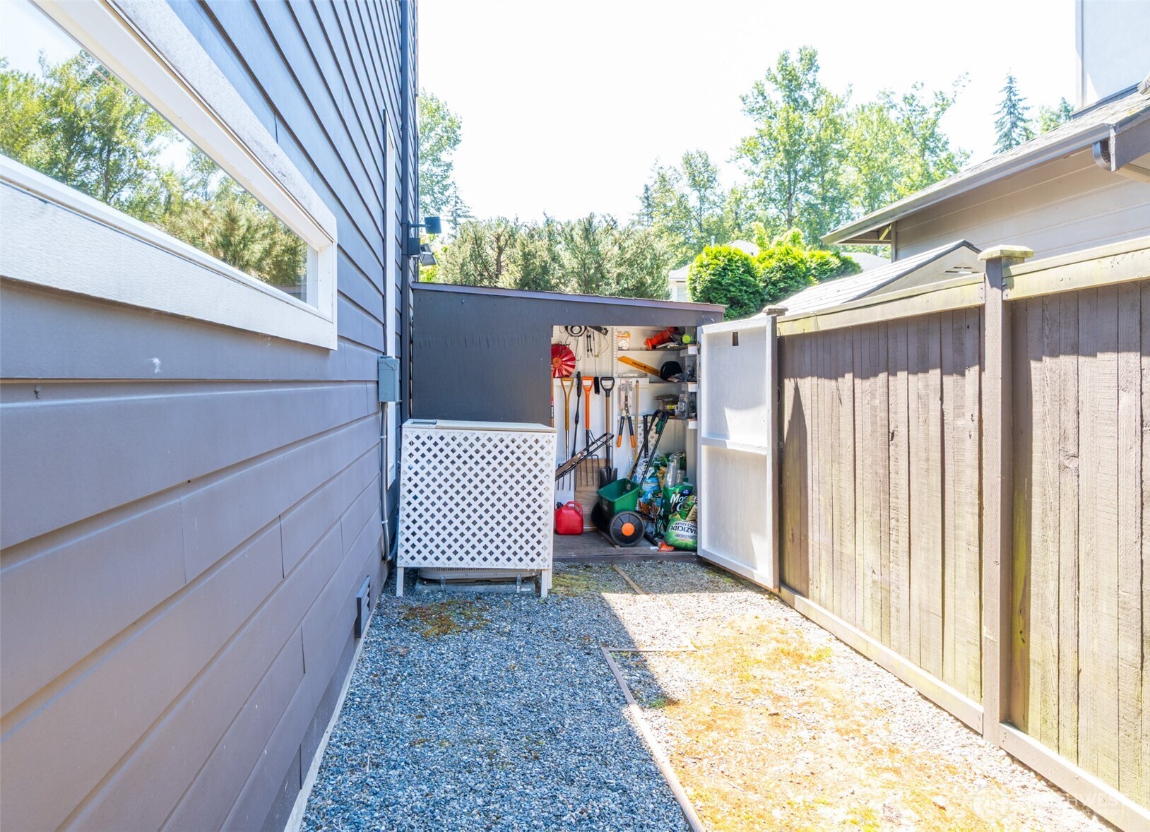 5852 S 326th Court