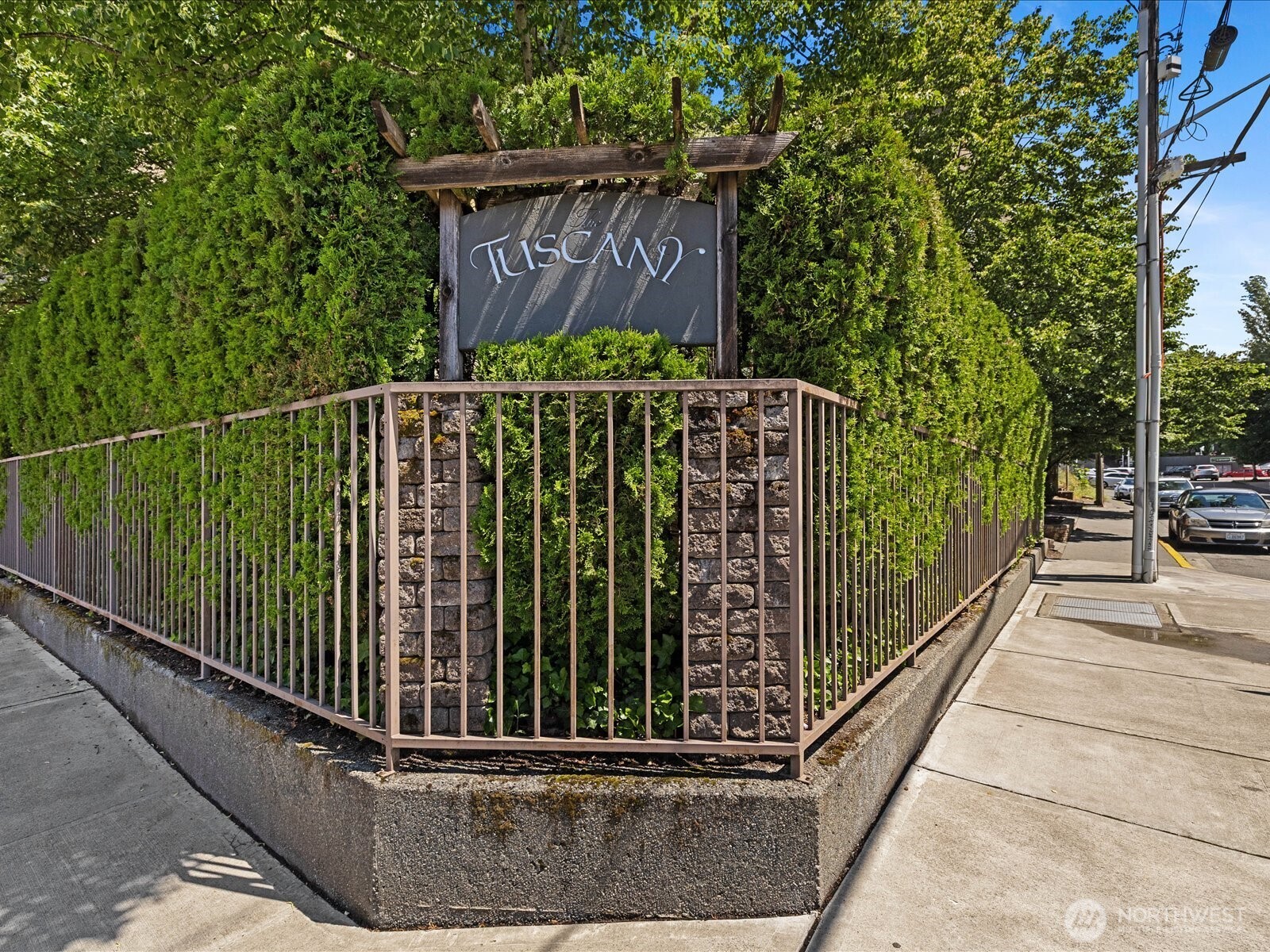 14300 32nd Avenue NE Unit: 408