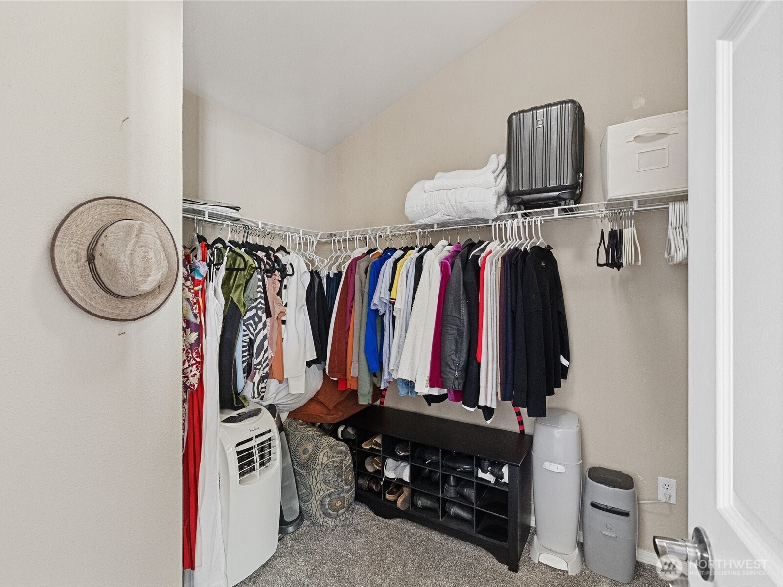 14300 32nd Avenue NE Unit: 408