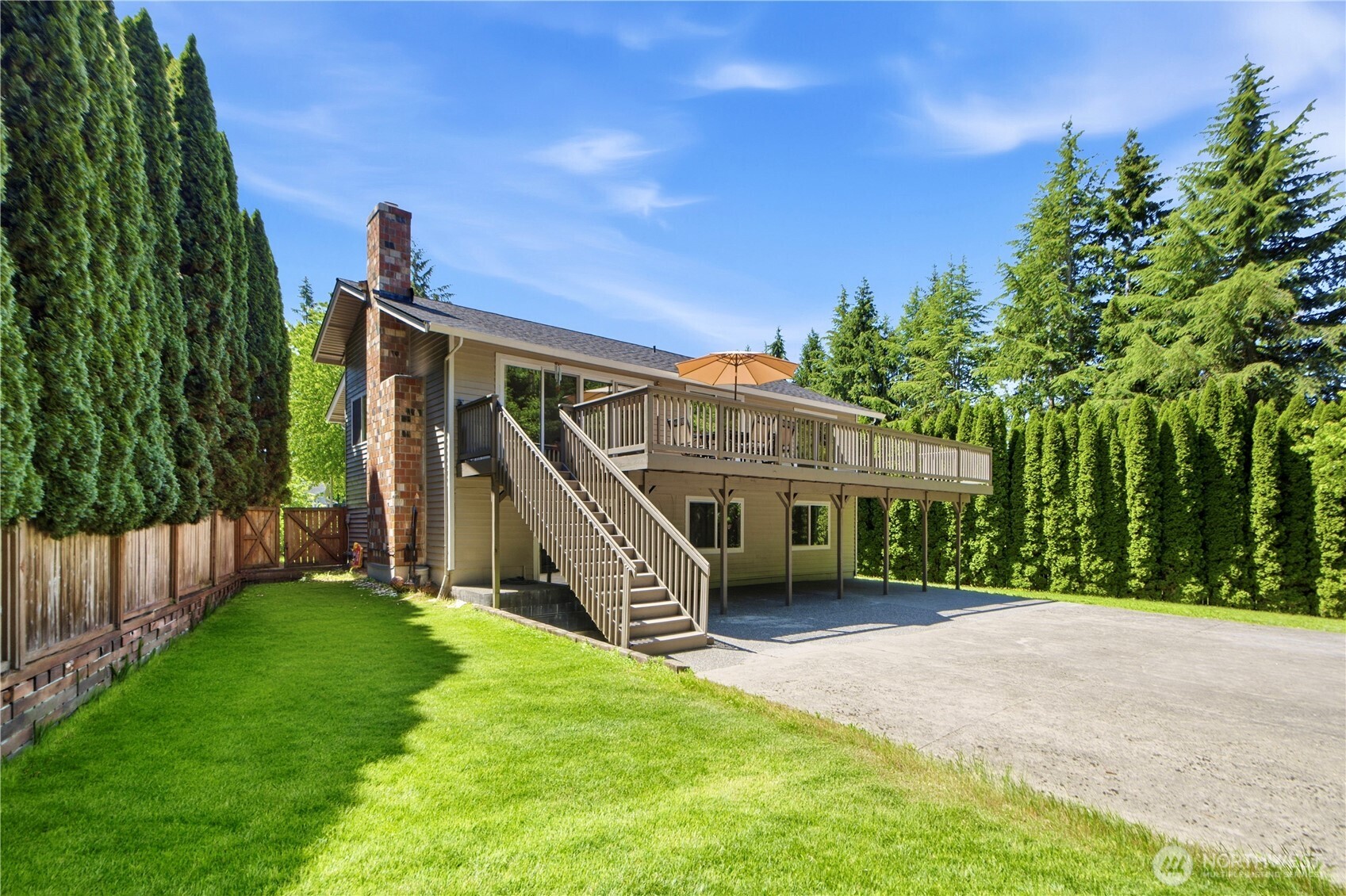 10606 NE 19th Place