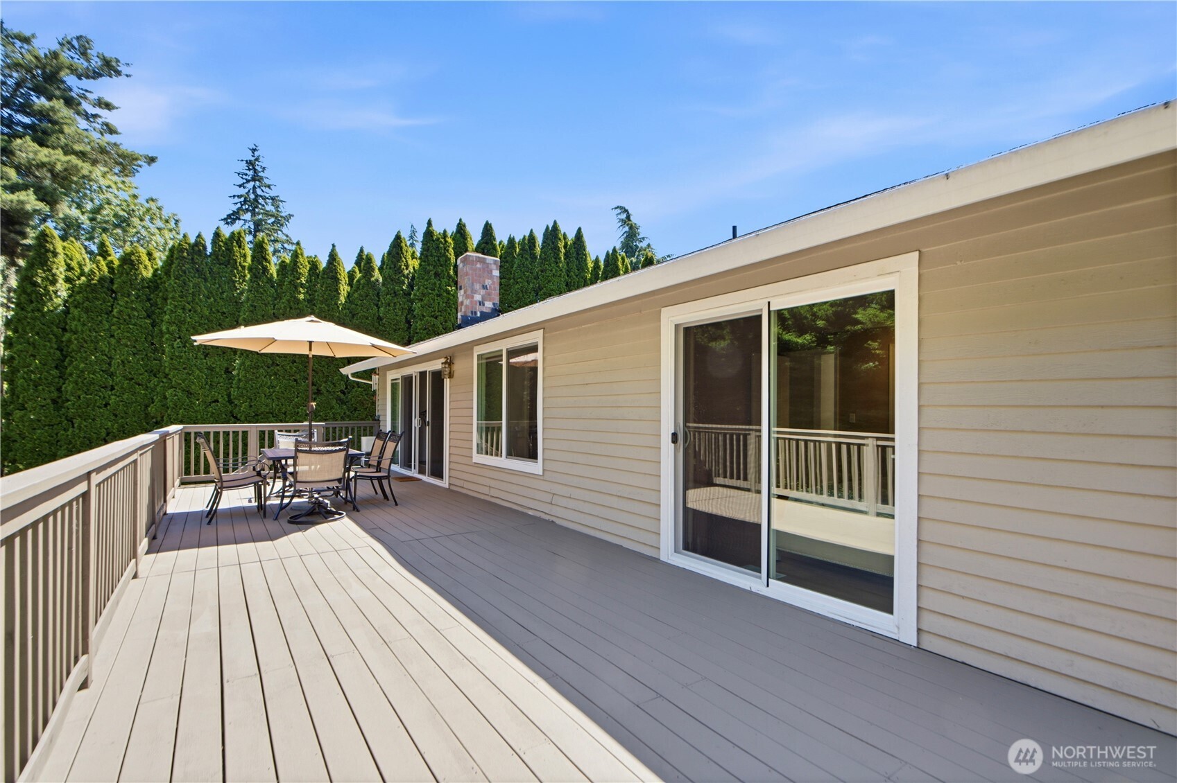 10606 NE 19th Place