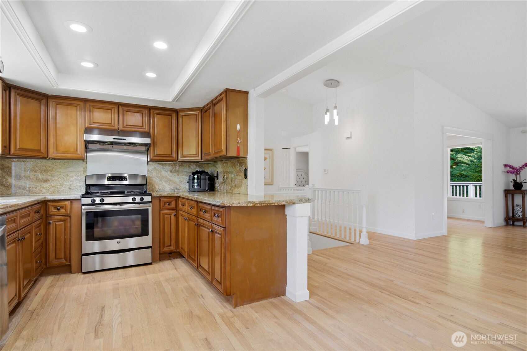 10606 NE 19th Place