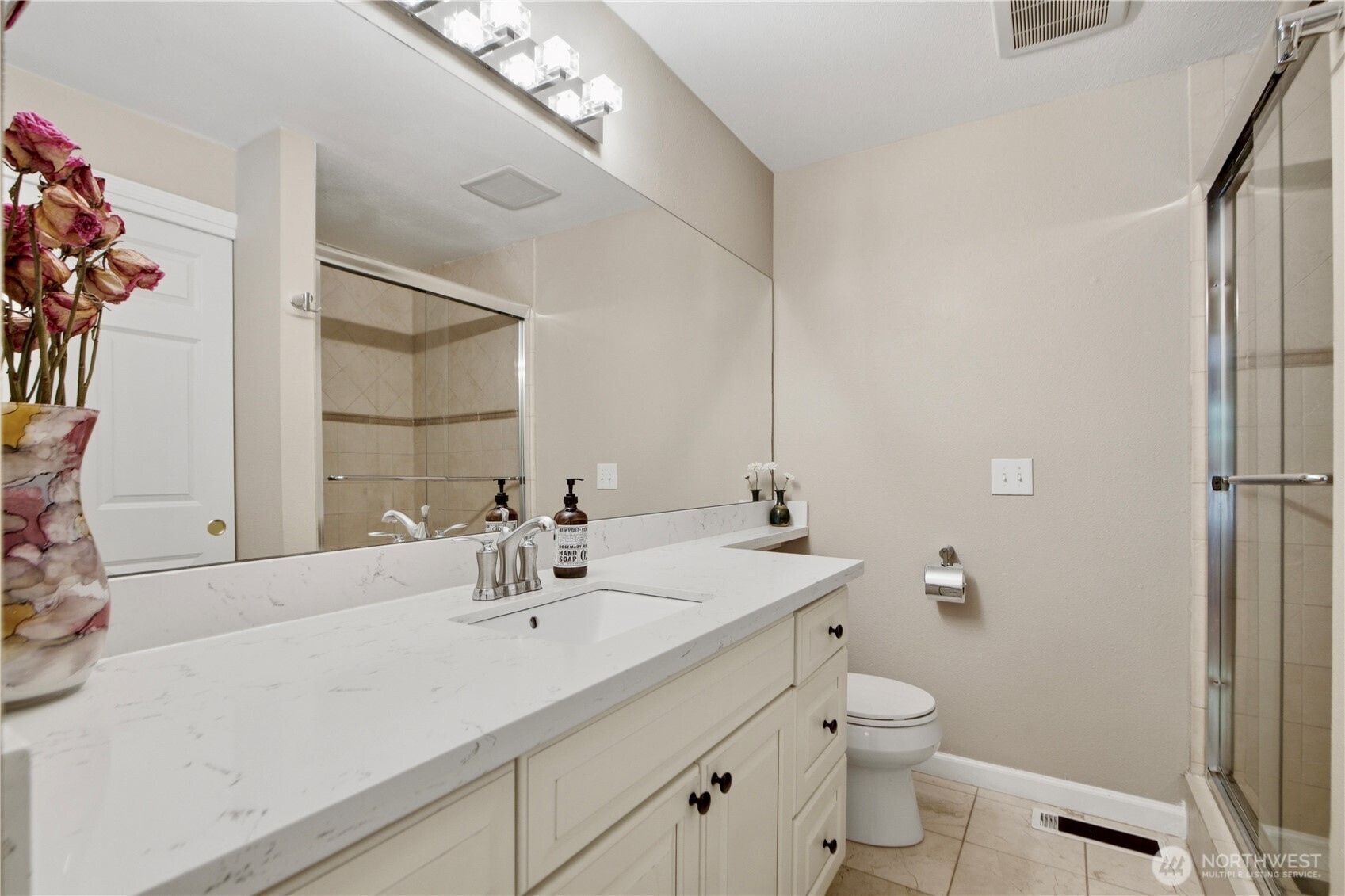 10606 NE 19th Place