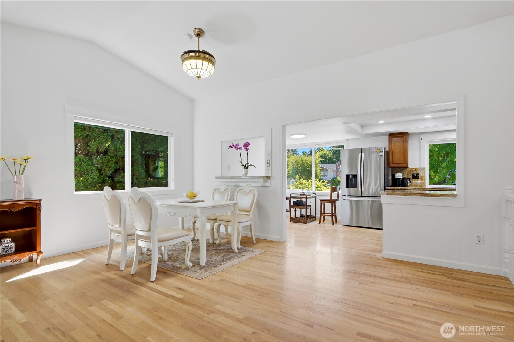 10606 NE 19th Place