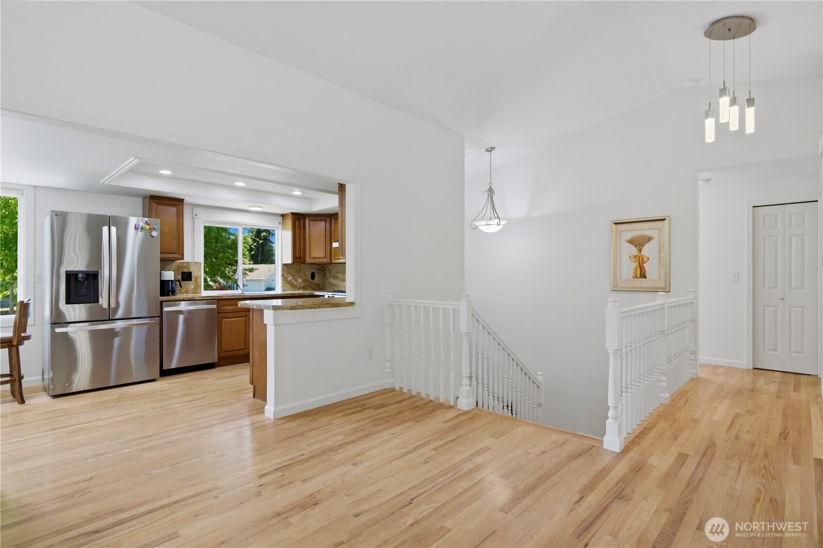 10606 NE 19th Place