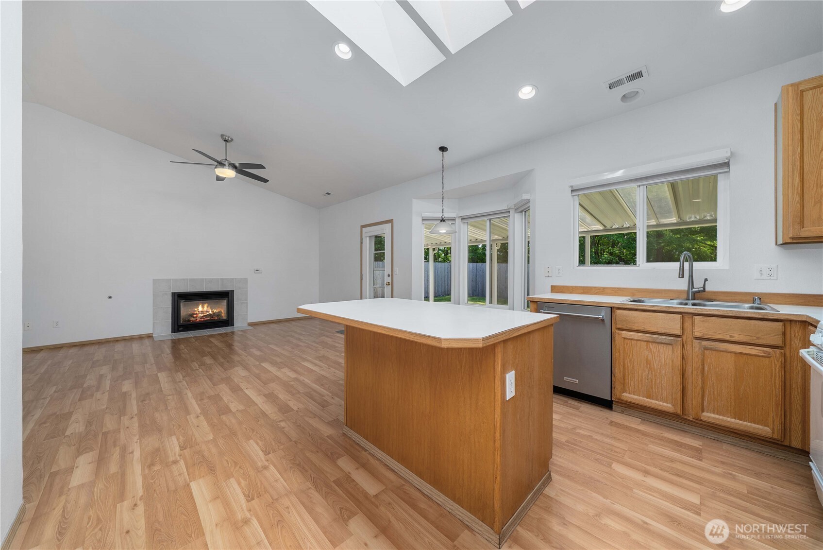 15020 148th Street E
