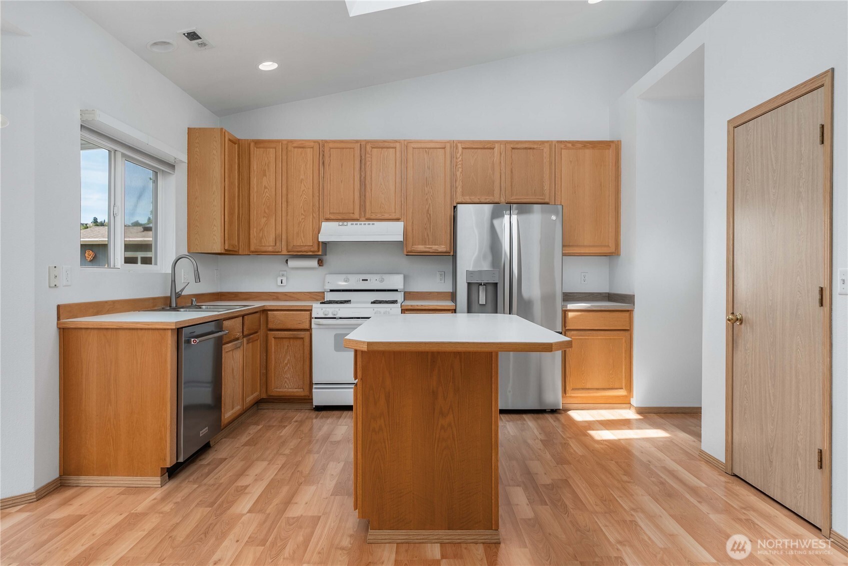 15020 148th Street E