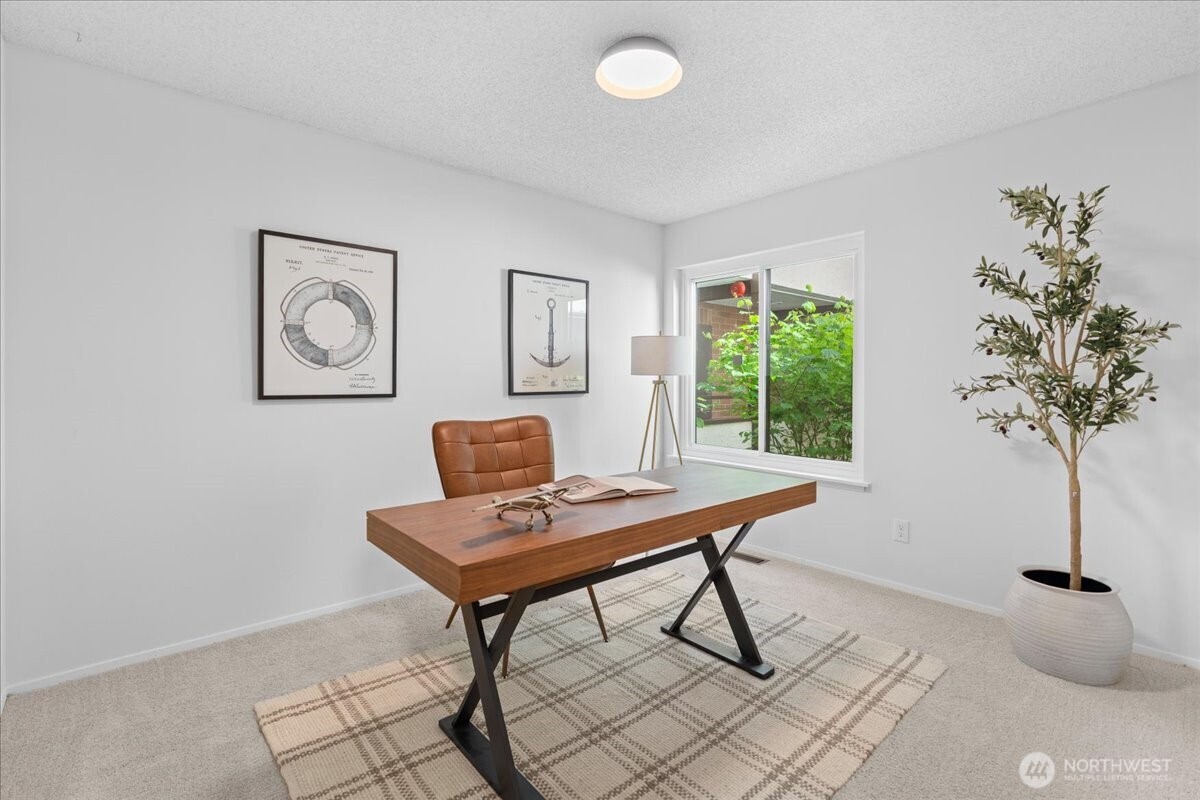 10823 Glen Acres Drive S Unit: B