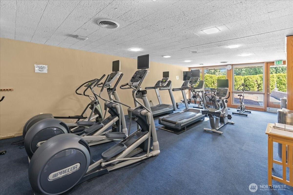 10823 Glen Acres Drive S Unit: B