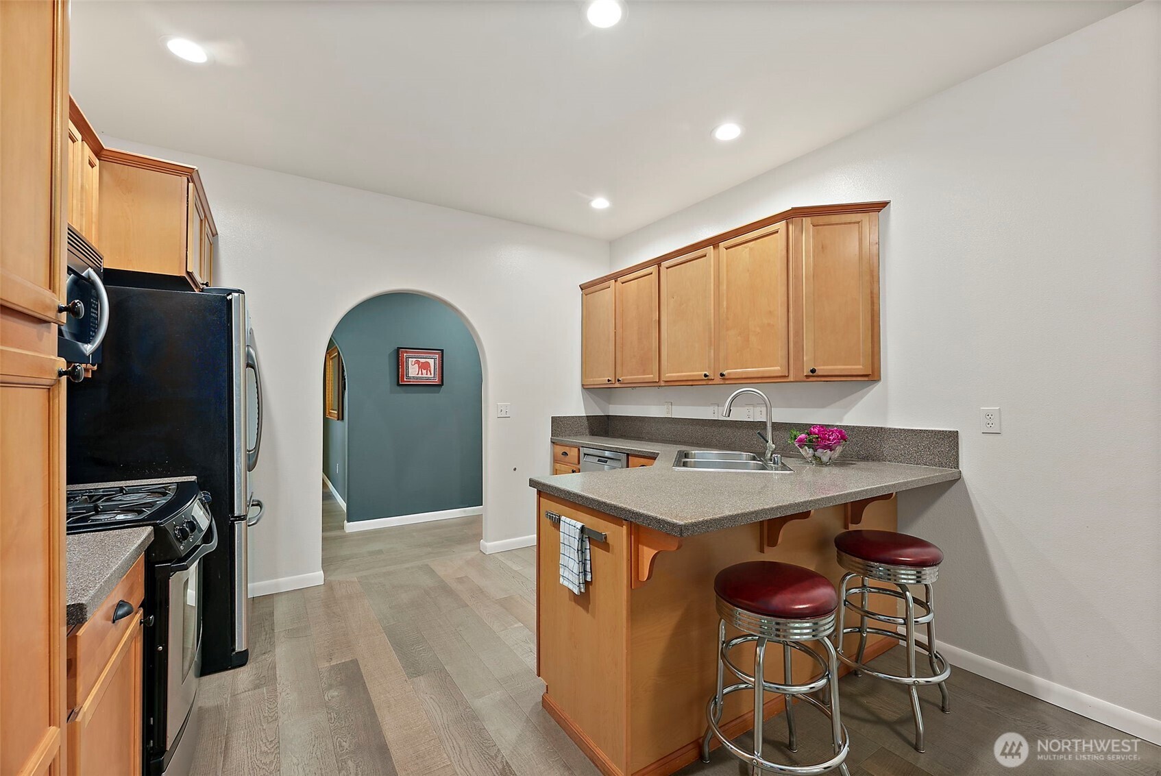 321 E Fairway Dr