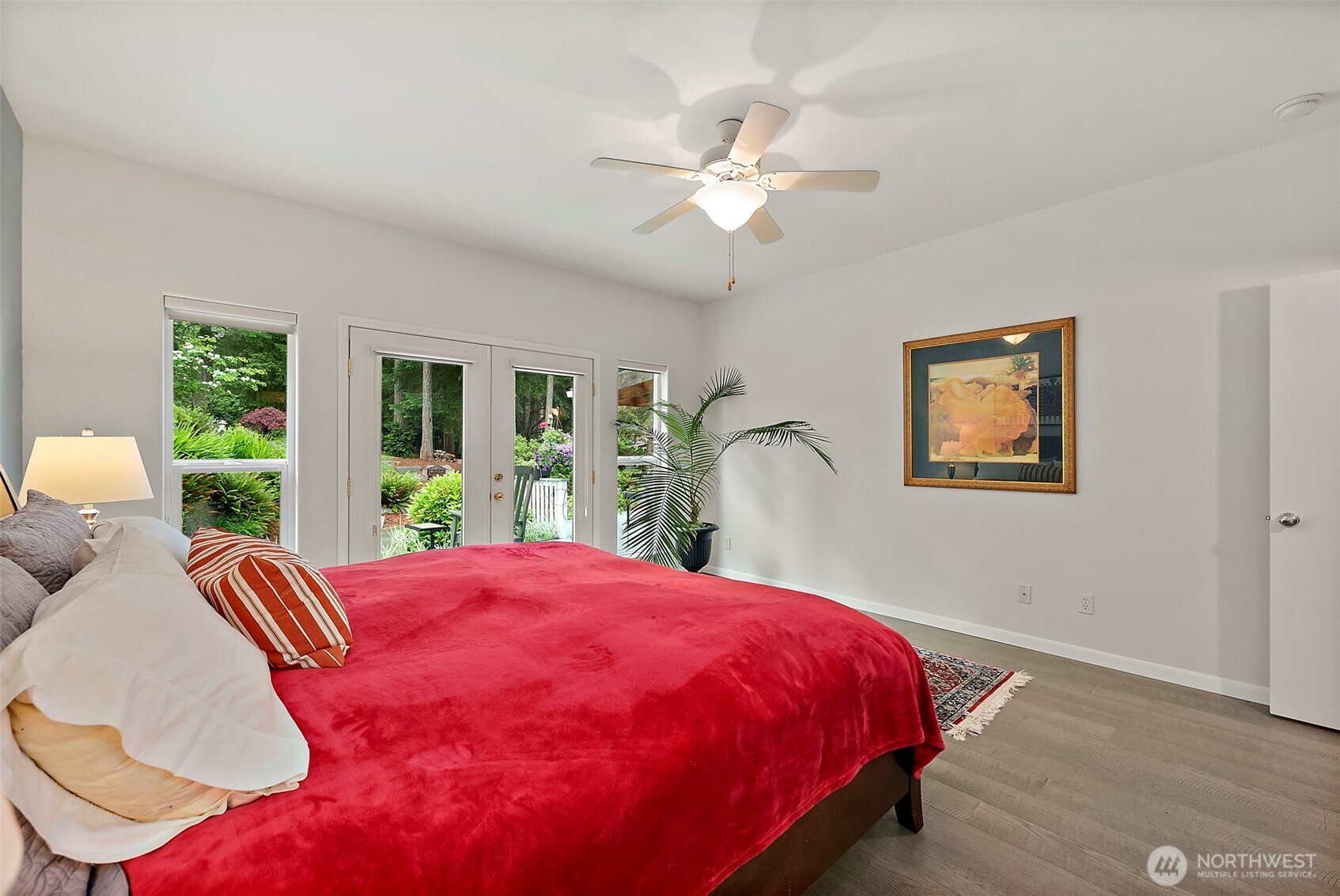 321 E Fairway Dr
