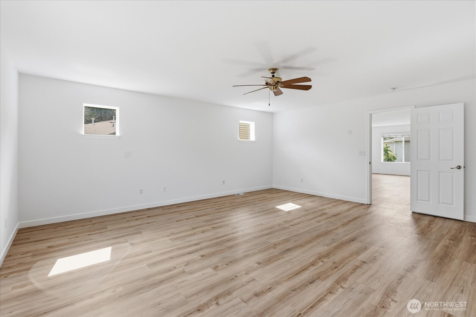 3808 S 335th Place