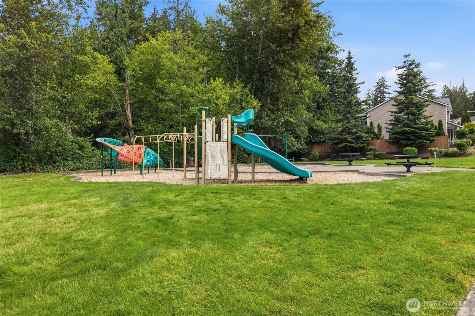 3808 S 335th Place
