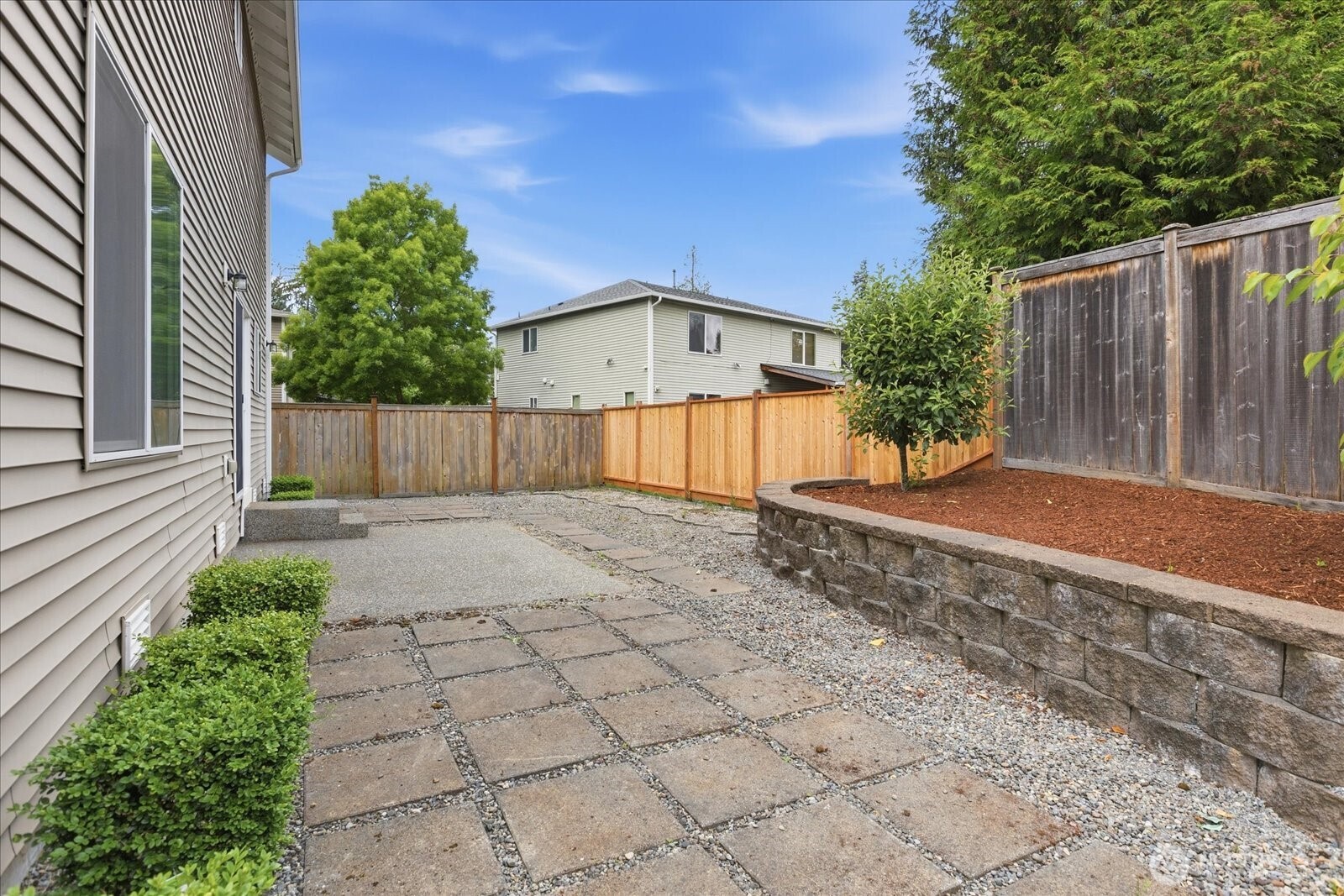 3808 S 335th Place