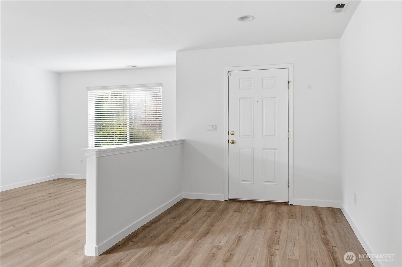 3808 S 335th Place