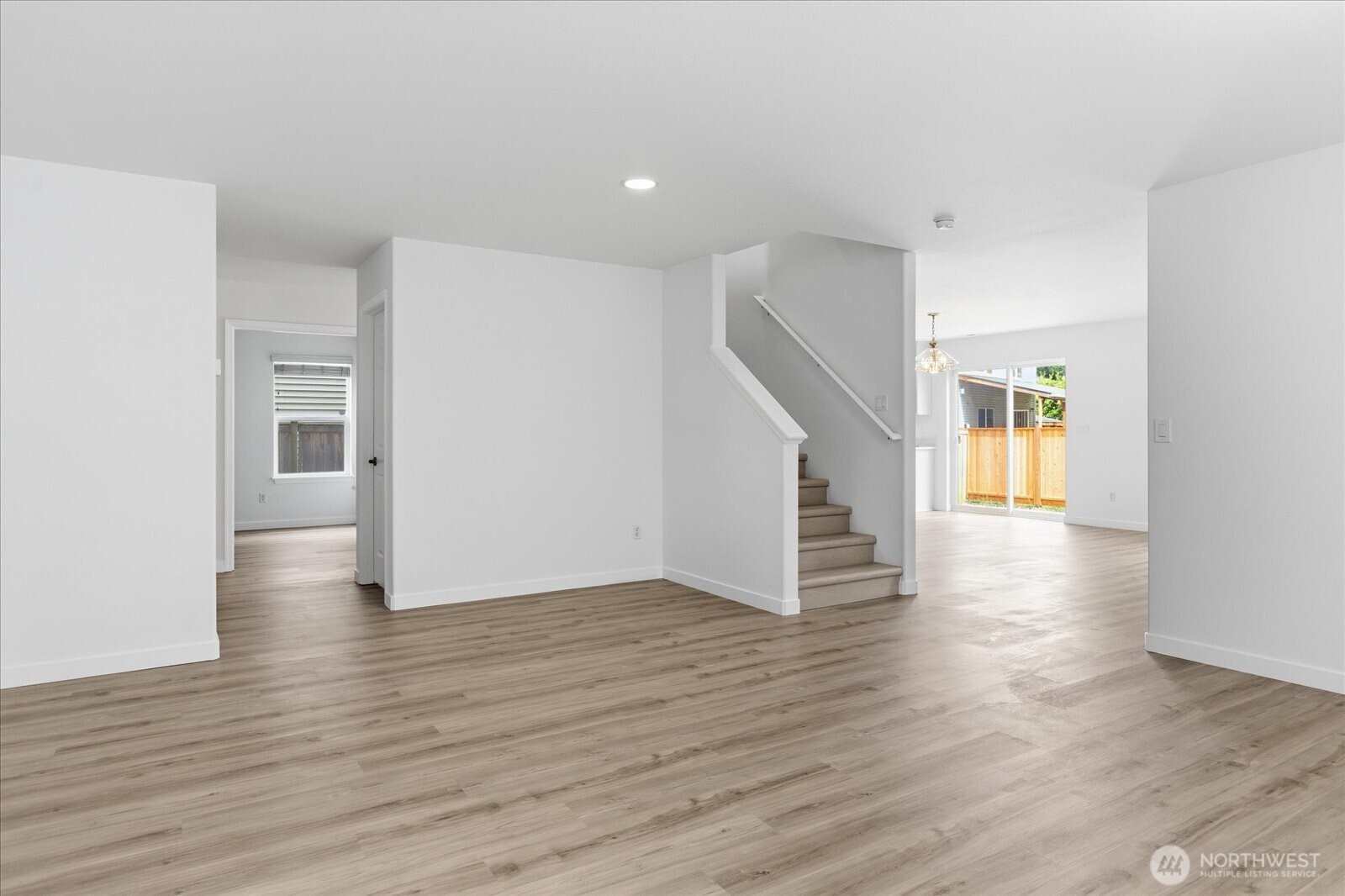 3808 S 335th Place